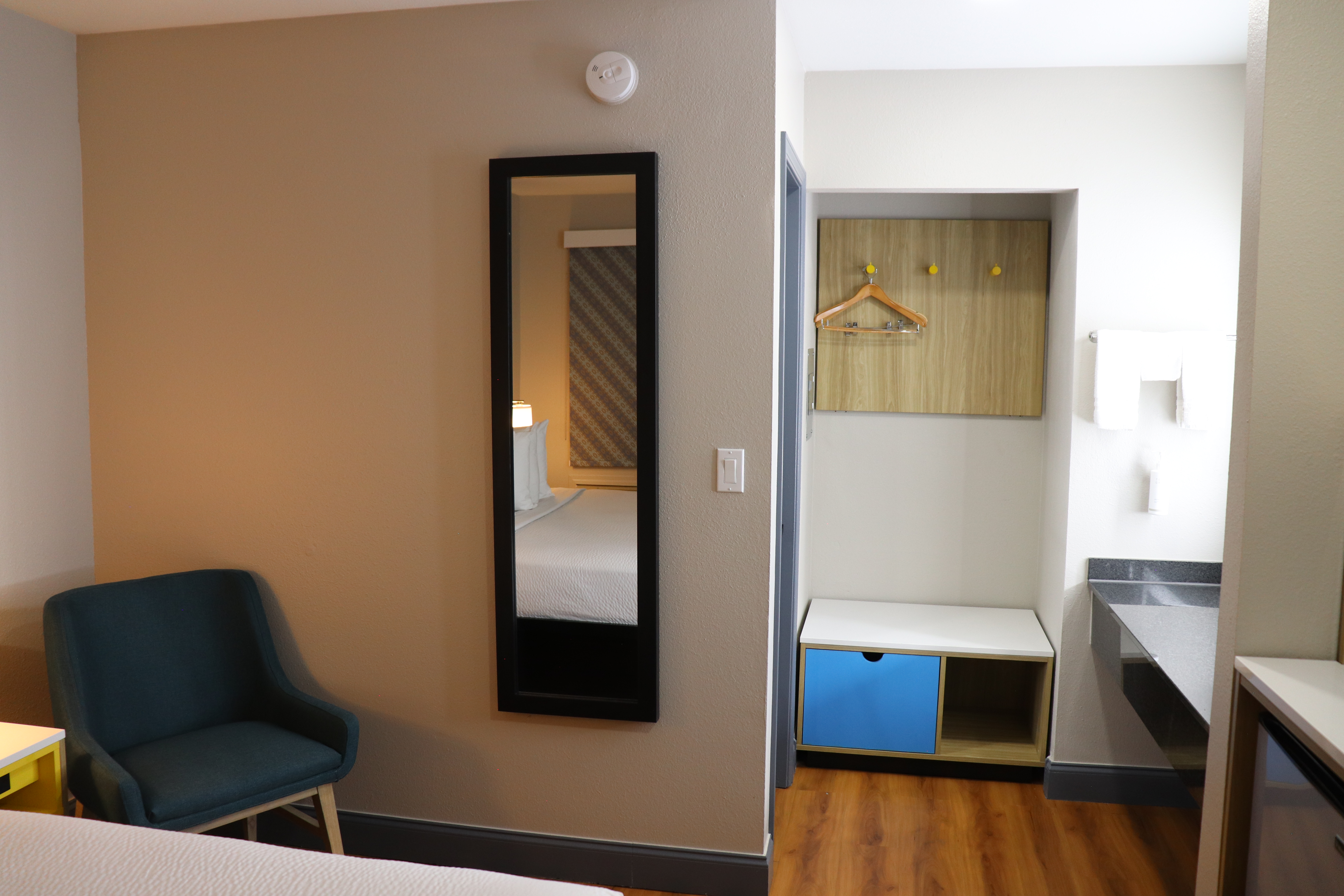 Guest room at the Days Inn by Wyndham Payson in Payson, Arizona