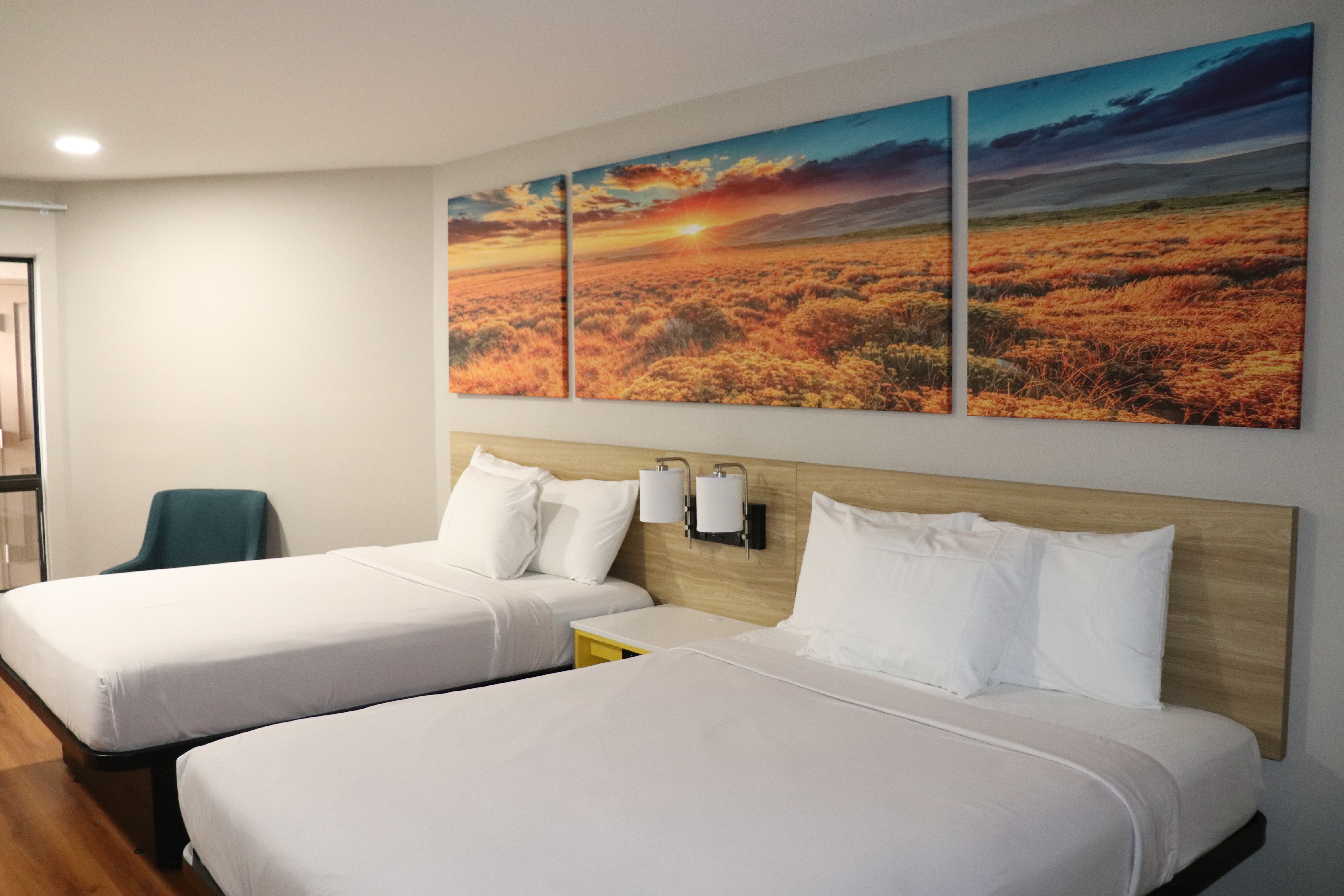 Guest room at the Days Inn by Wyndham Payson in Payson, Arizona