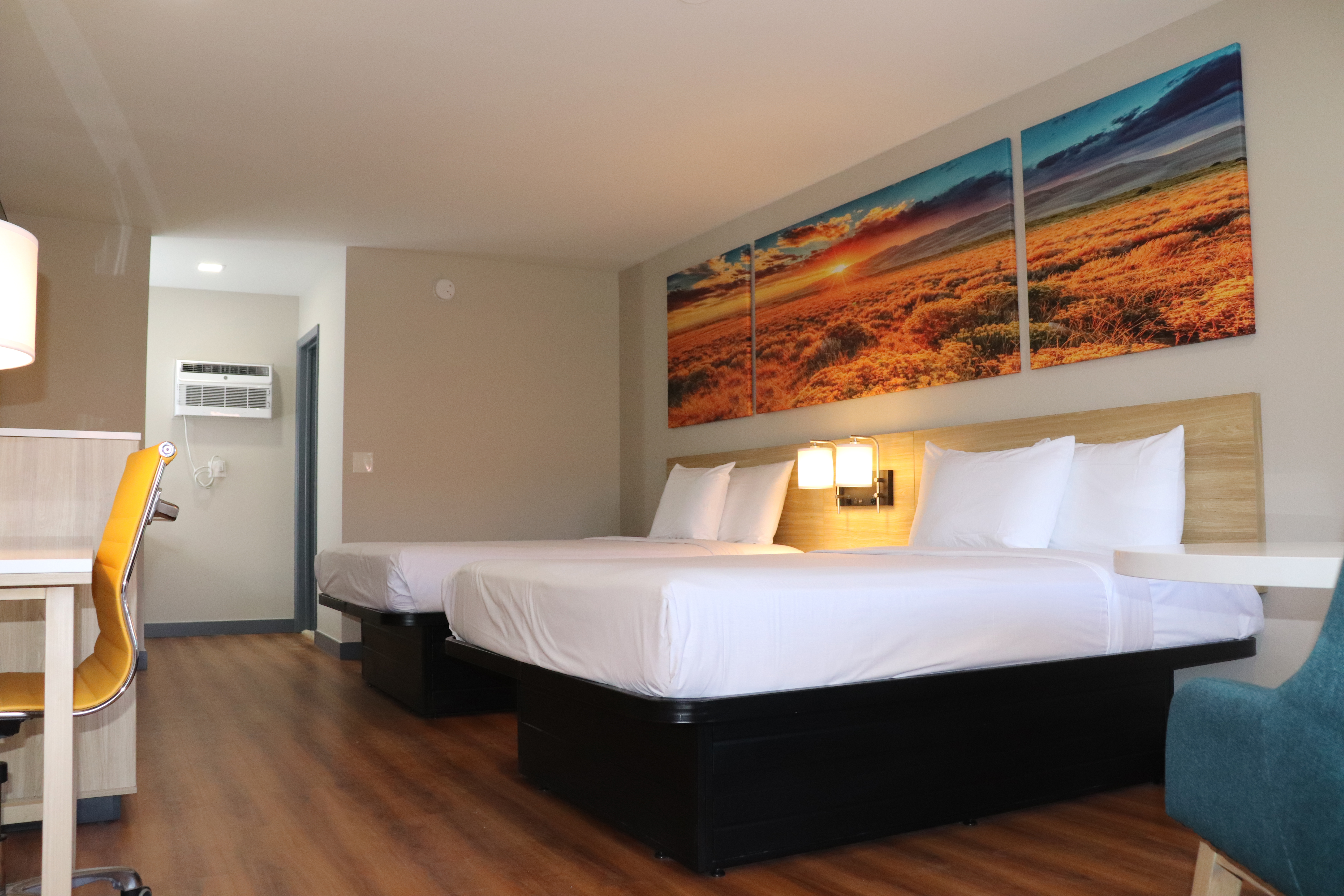 Guest room at the Days Inn by Wyndham Payson in Payson, Arizona