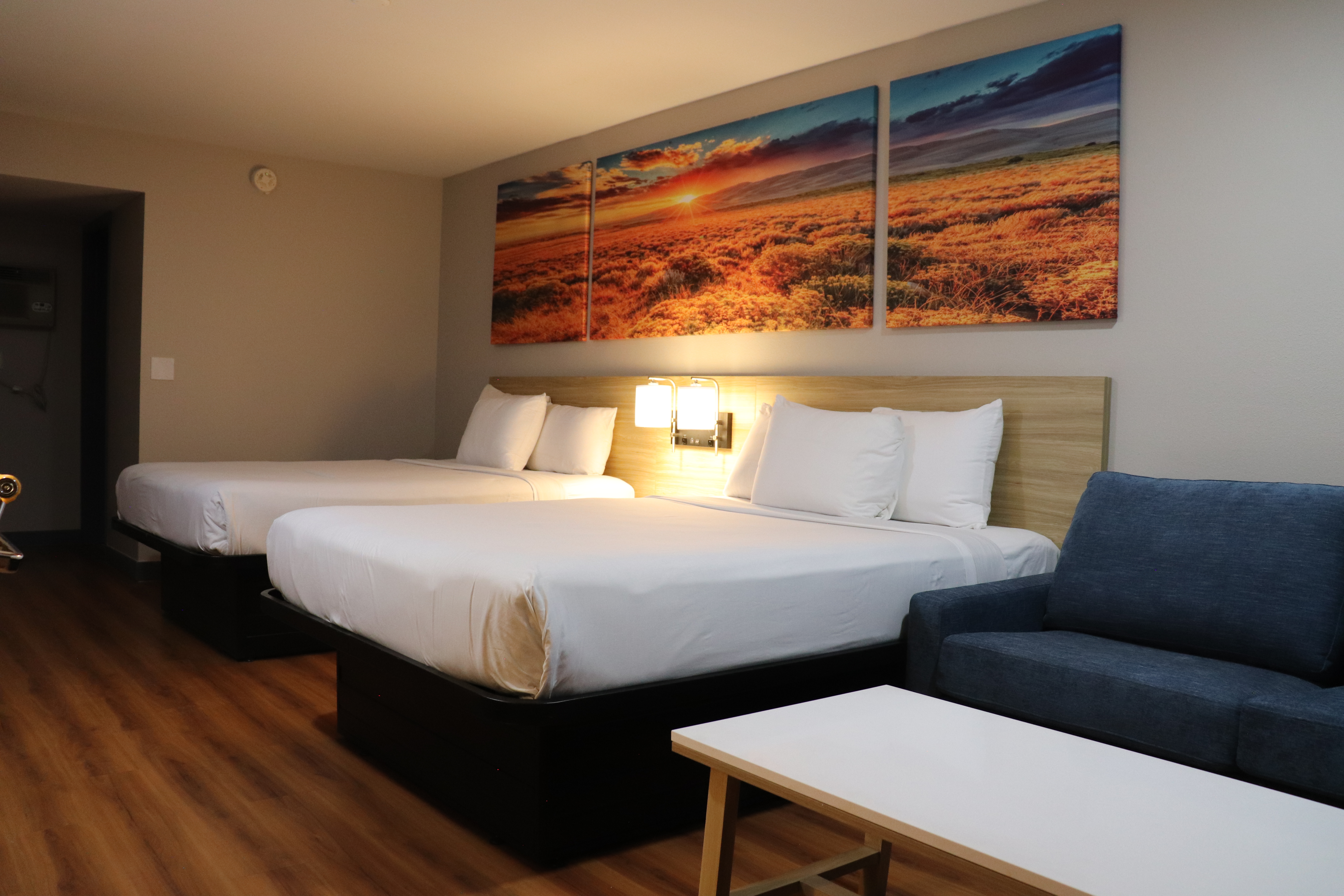 Guest room at the Days Inn by Wyndham Payson in Payson, Arizona