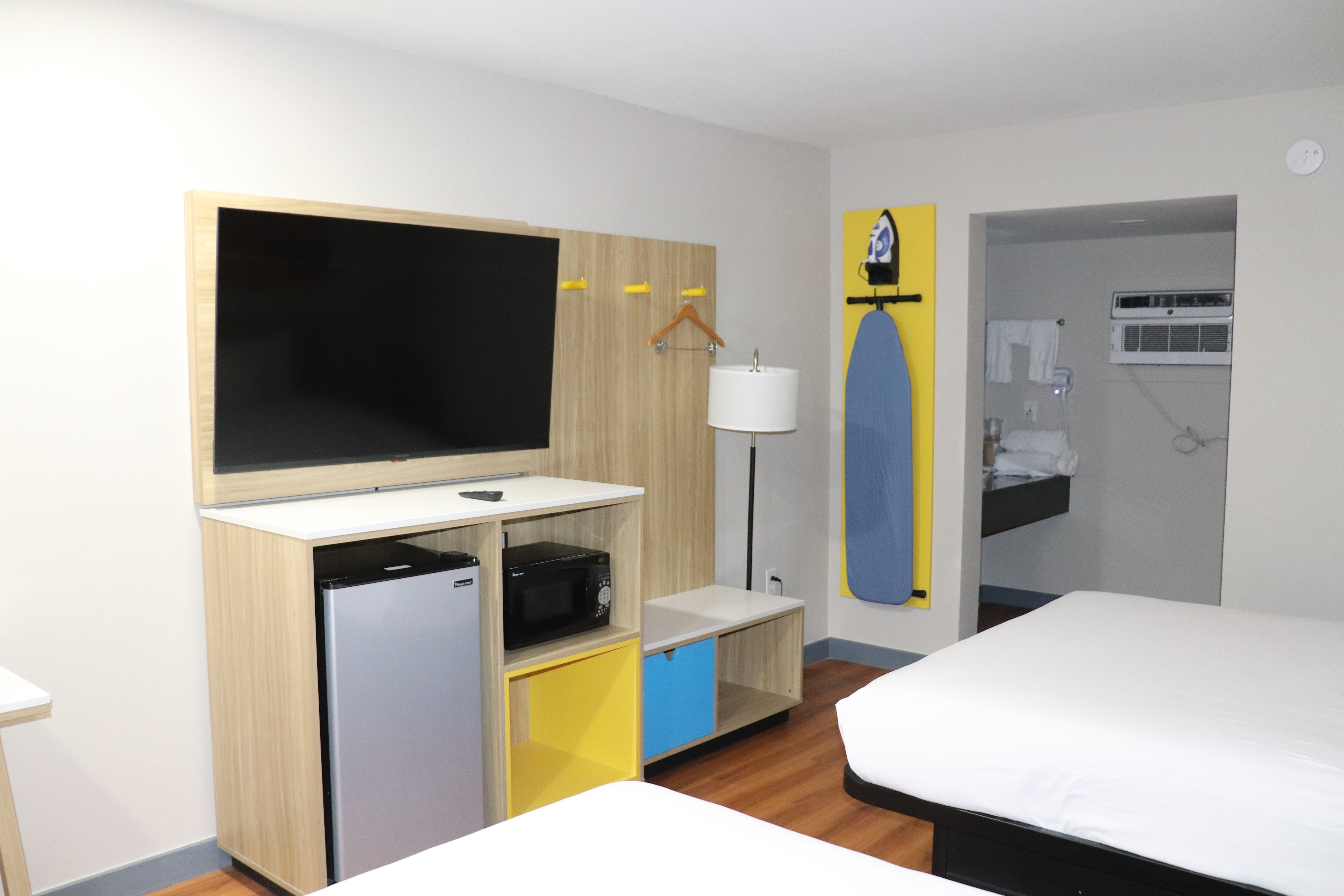 Guest room at the Days Inn by Wyndham Payson in Payson, Arizona
