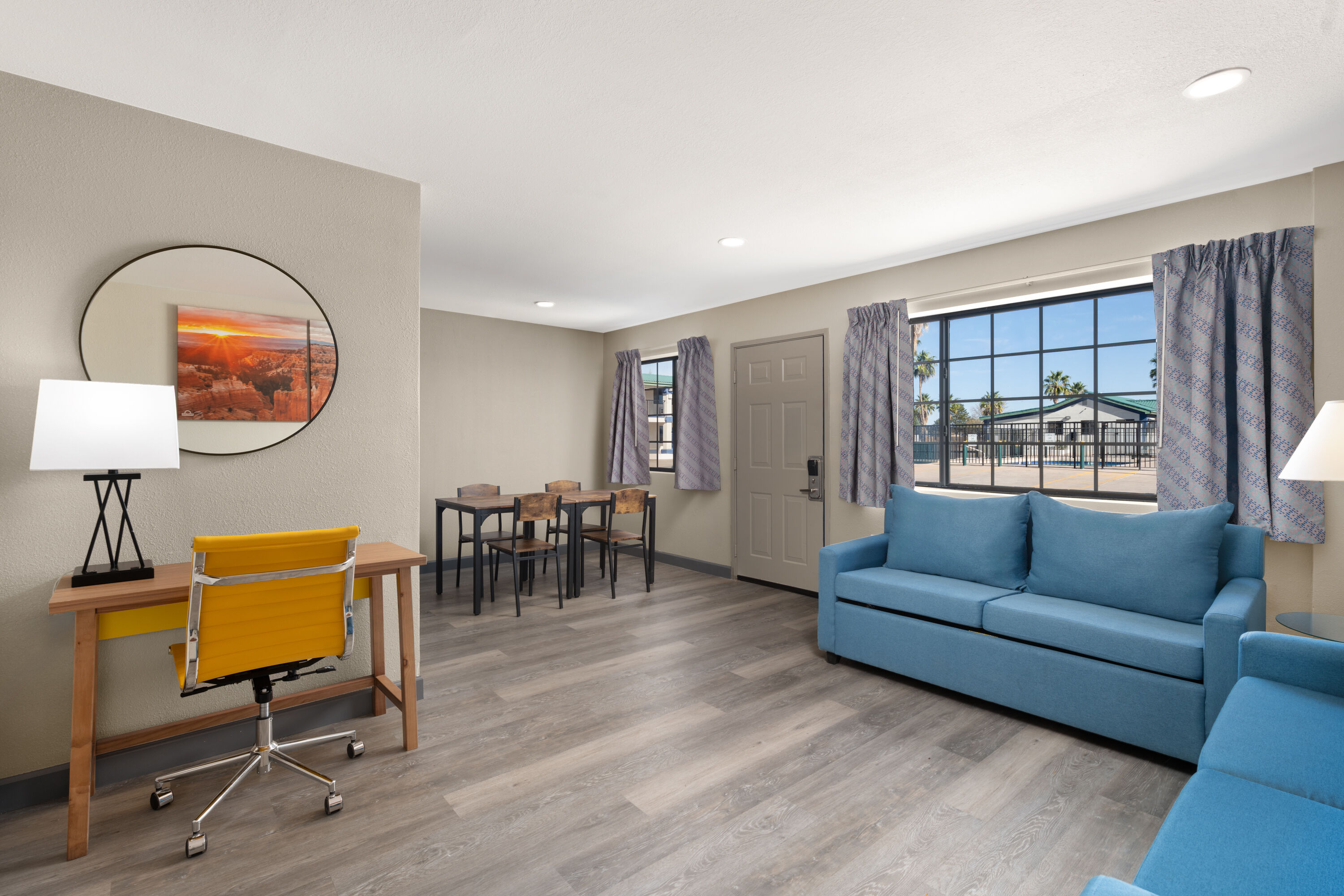 Days Inn by Wyndham Safford suite in Safford, Arizona