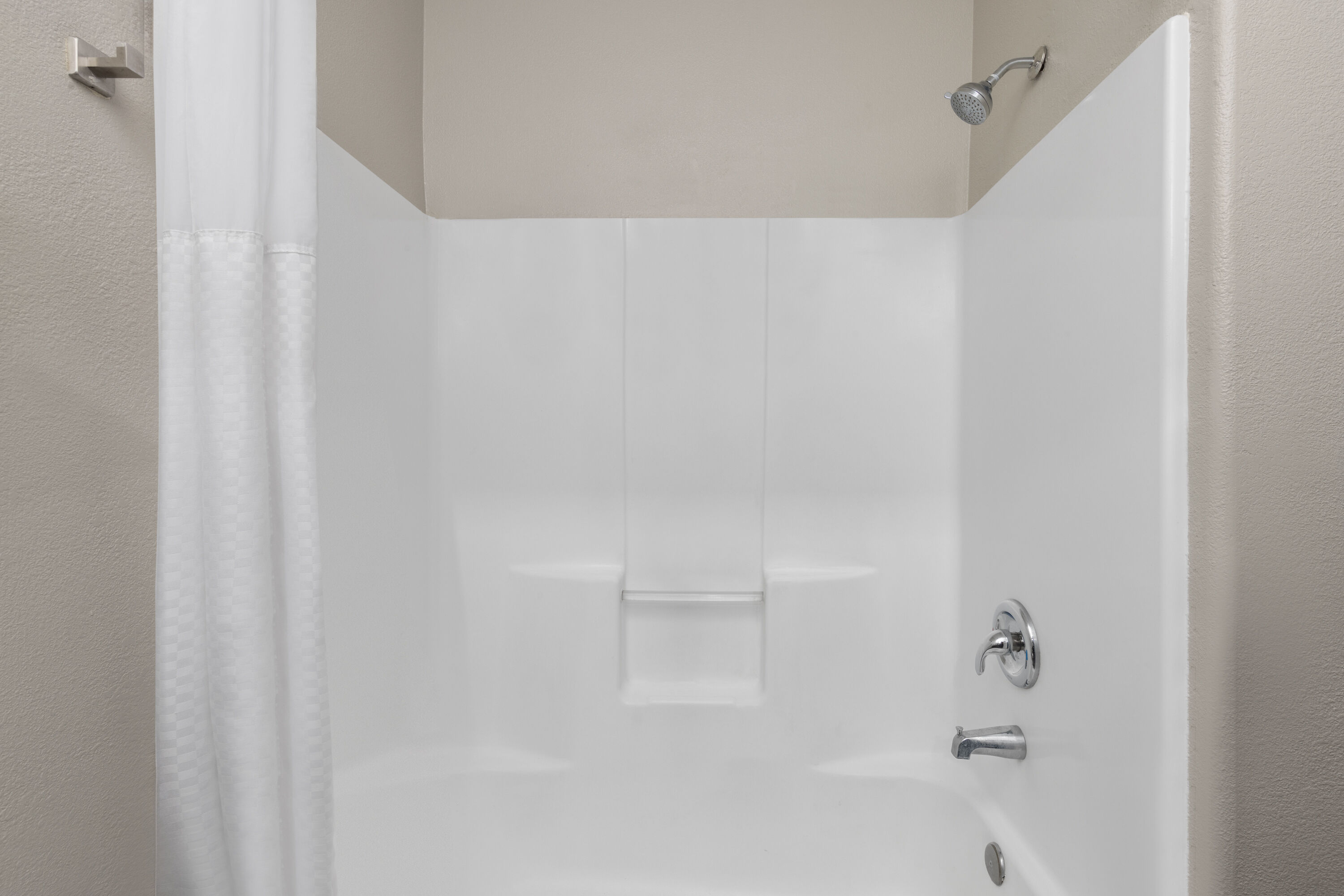 Guest room bath at the Days Inn & Suites by Wyndham Tucson/Marana in Tucson, Arizona