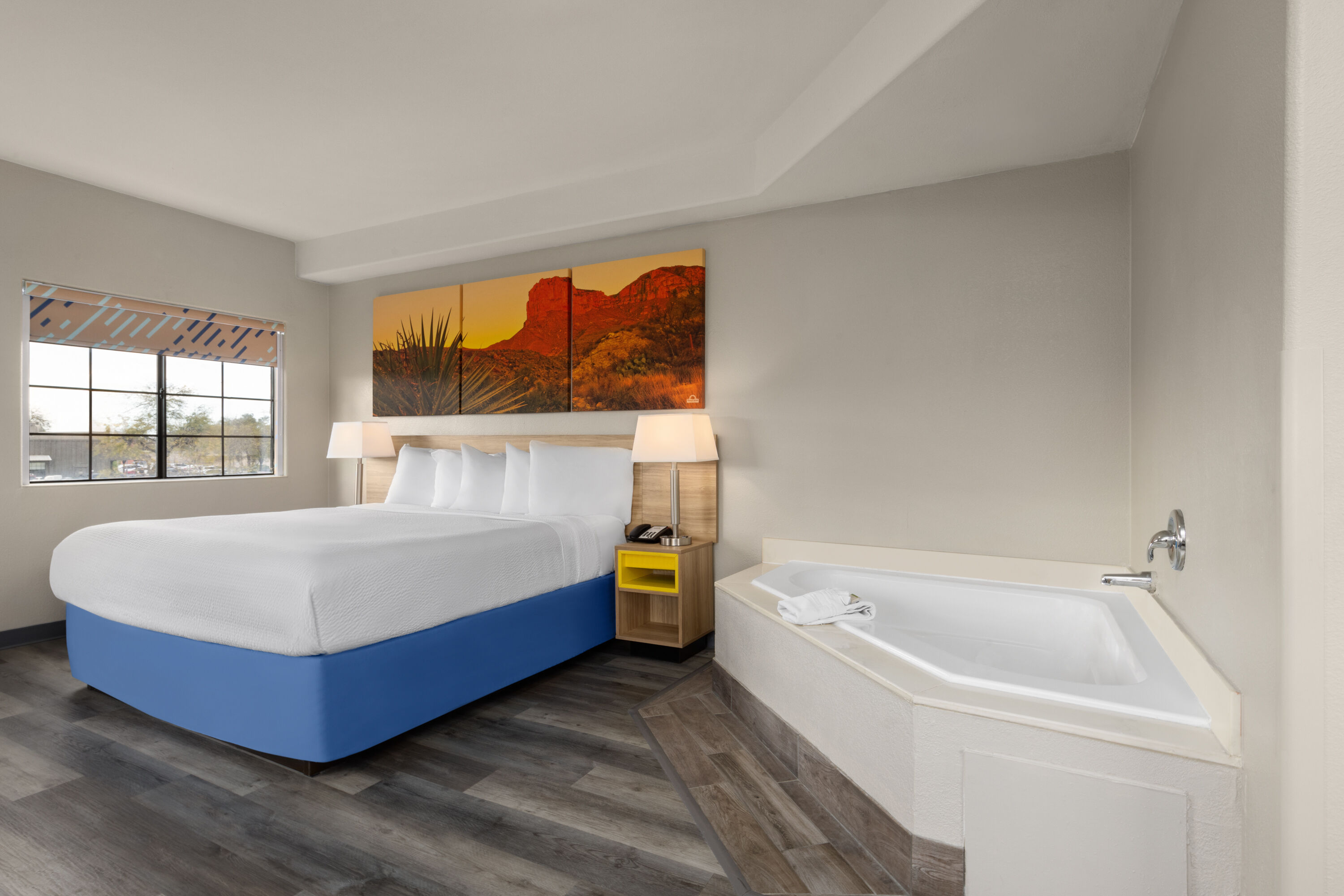 Days Inn & Suites by Wyndham Tucson/Marana suite in Tucson, Arizona