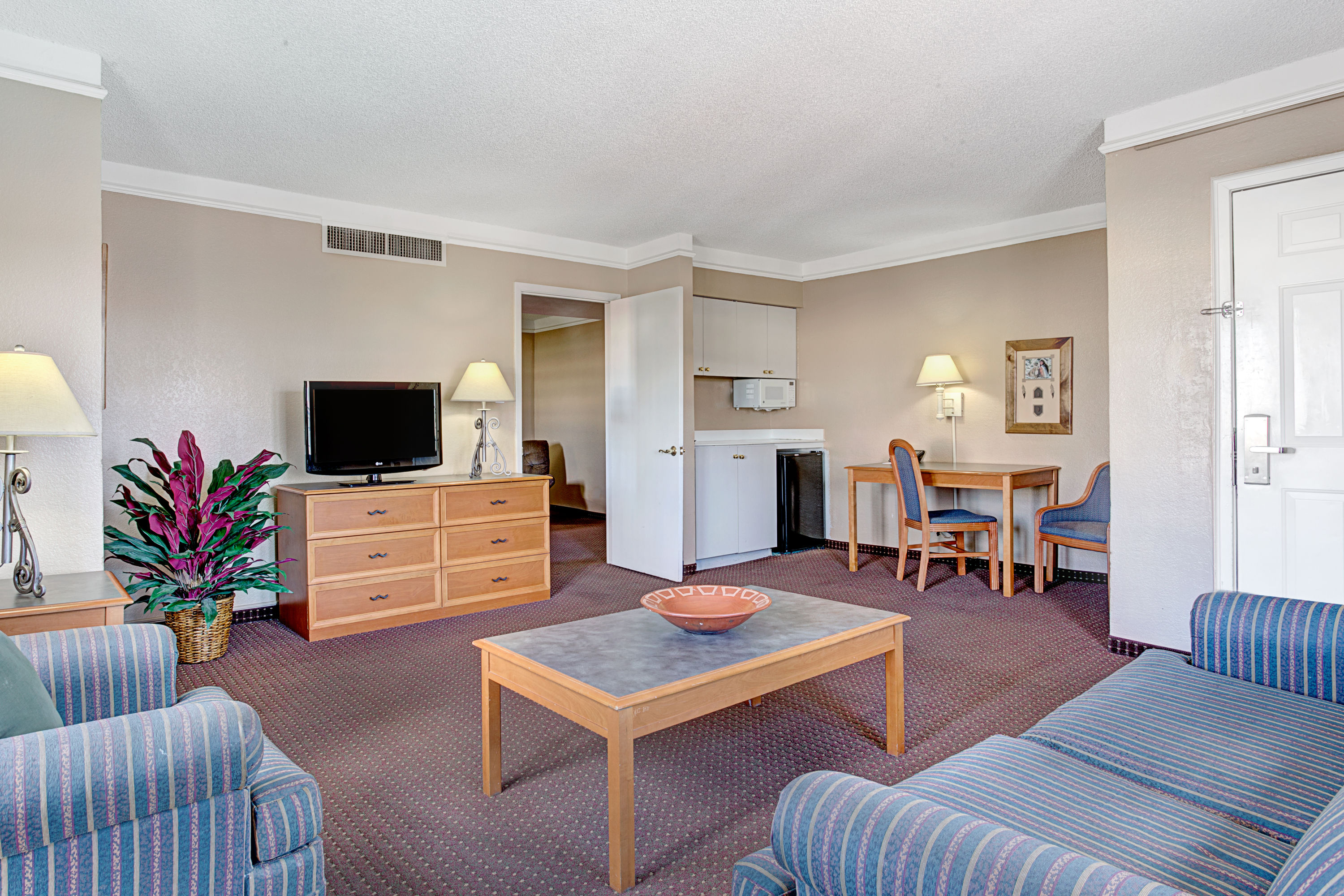 Days Inn by Wyndham Tucson City Center suite in Tucson, Arizona