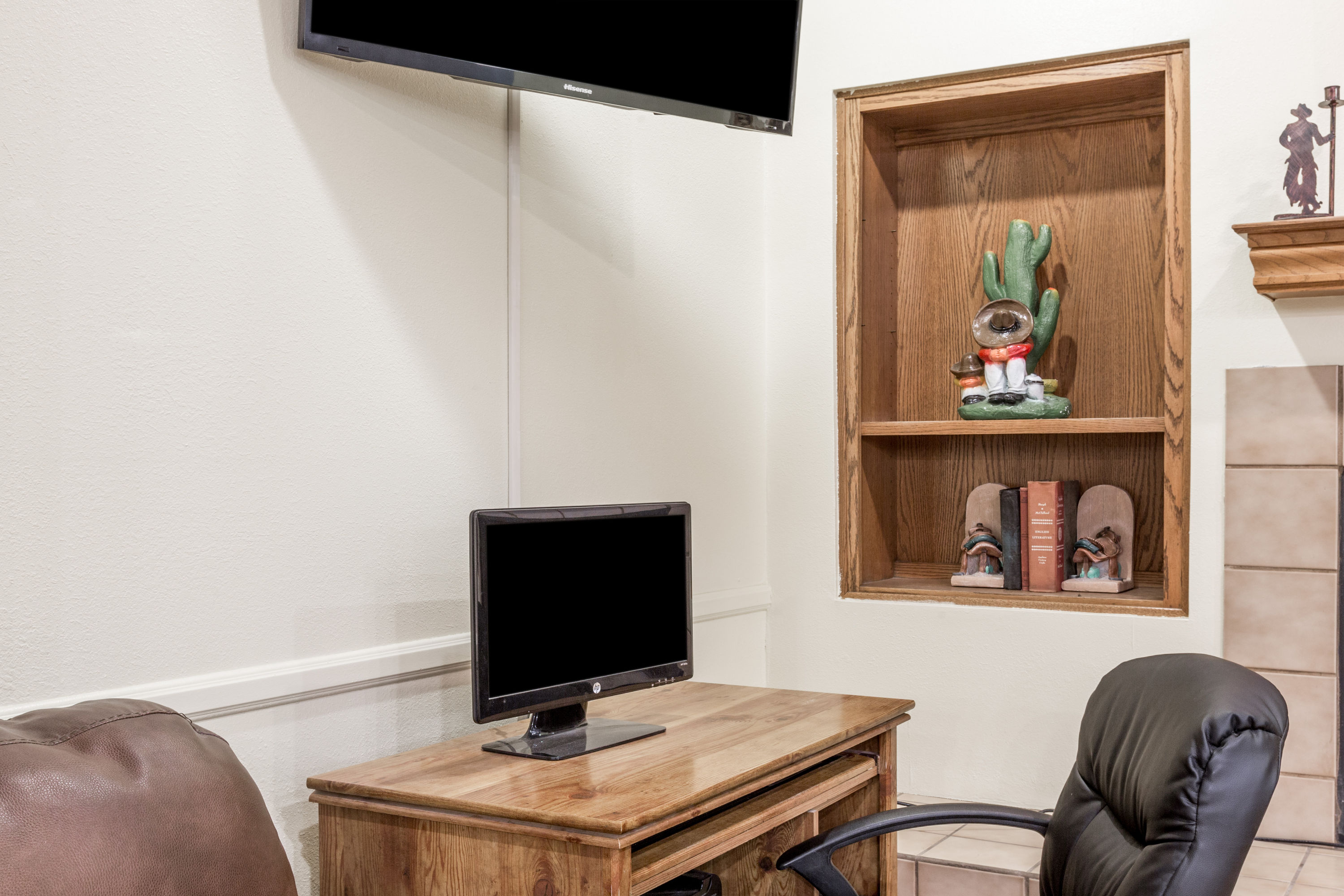 Days Inn by Wyndham Willcox business center in Willcox, Arizona