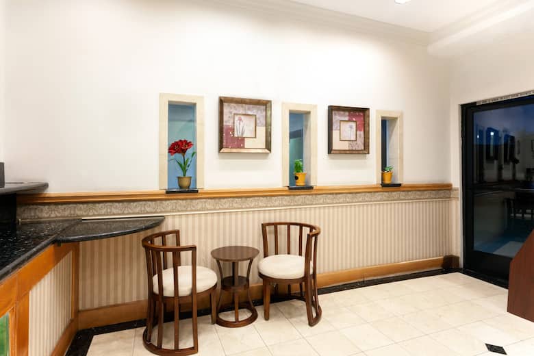 Days Inn By Wyndham Alhambra Ca Hotels 91801 Days Inn By Wyndham Alhambra Ca Hotel Lobby In California