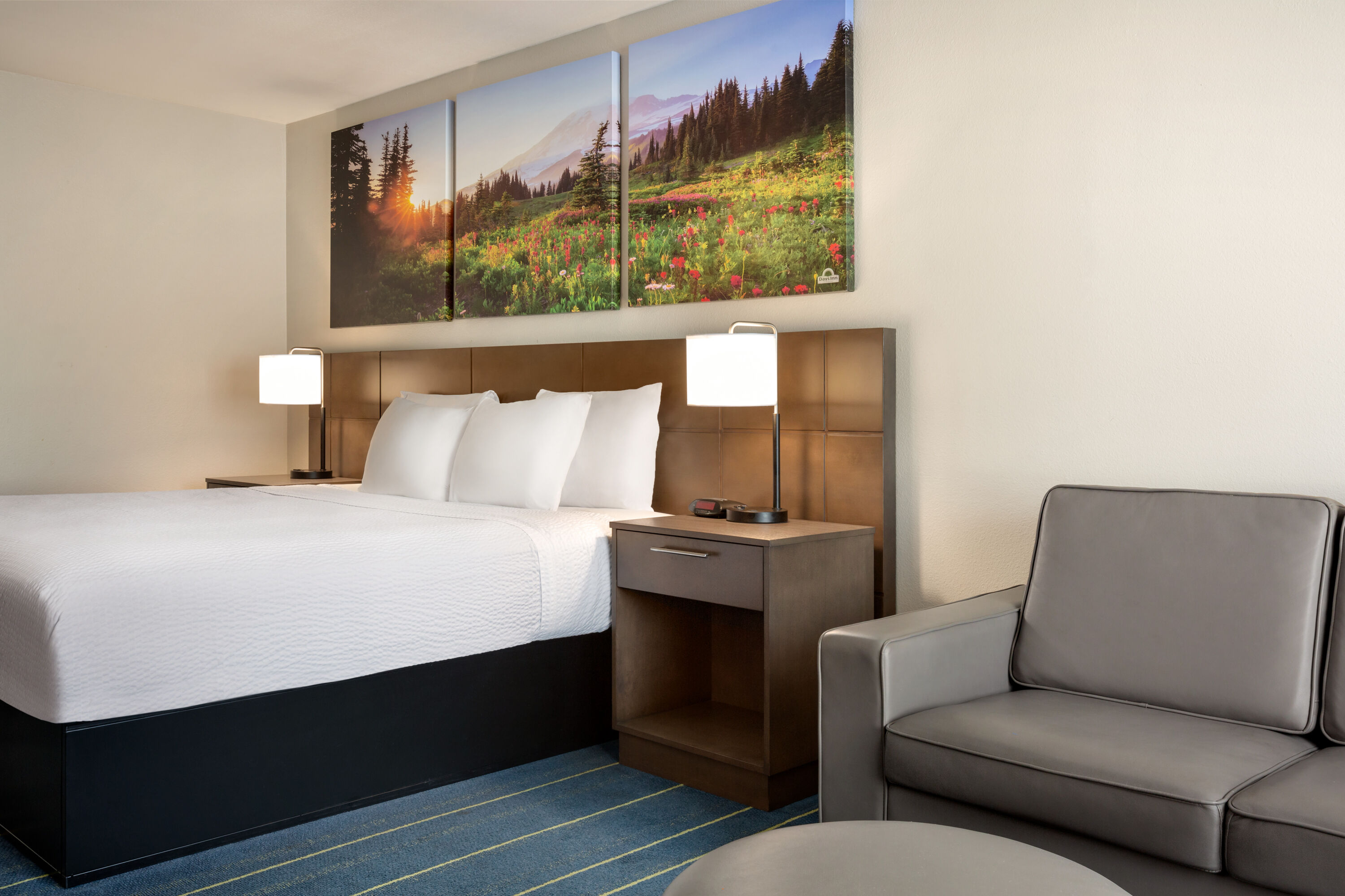 Days inn suites by wyndham anaheim at disneyland park anaheim ca
