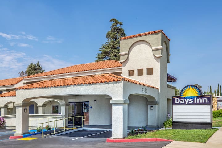 Days inn casino rama phone number lookup Days inn casino rama phone number lookup