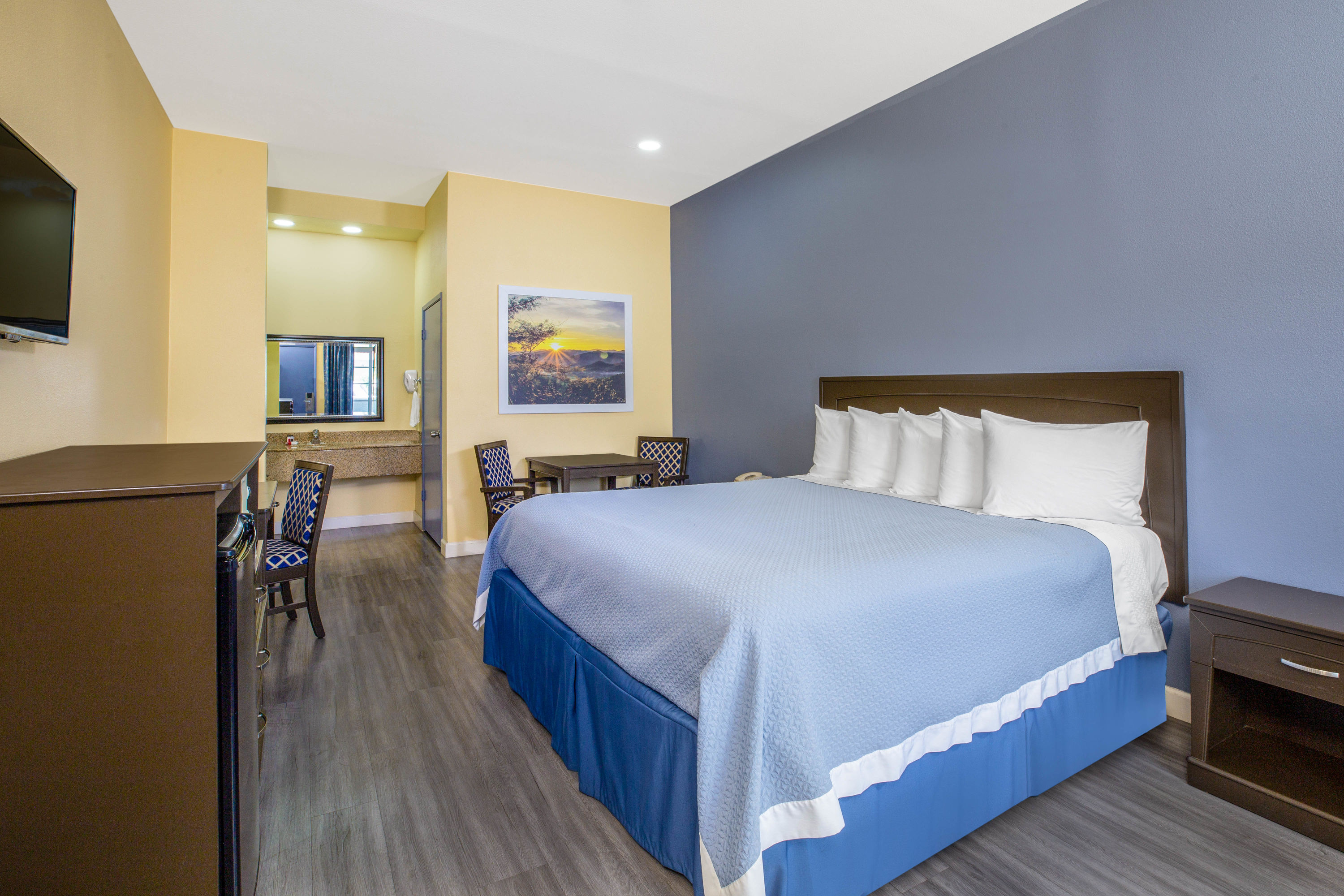 Guest room at the Days Inn by Wyndham Banning Casino/Outlet Mall in Banning, California