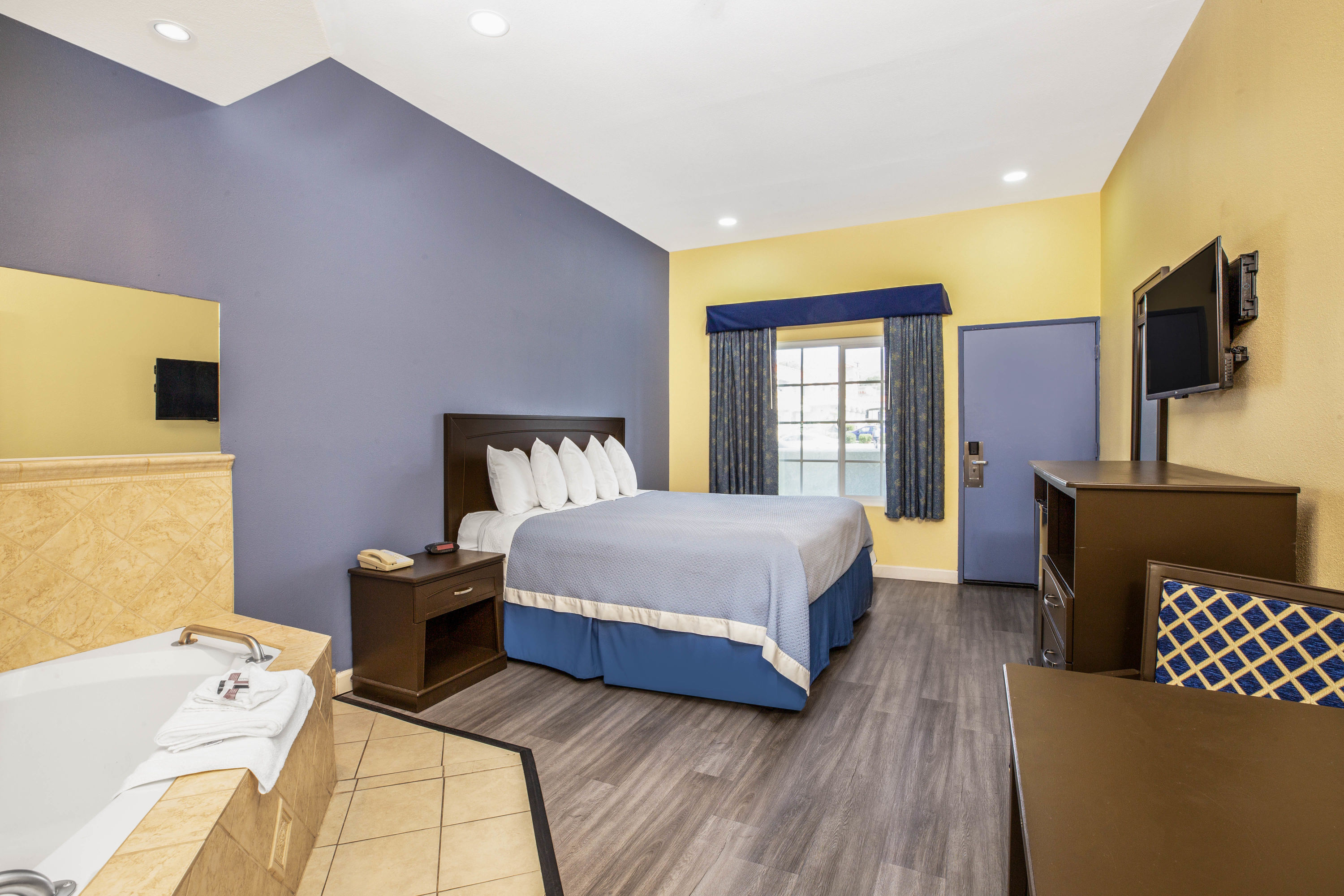 Days Inn By Wyndham Banning Casino Outlet Mall Banning