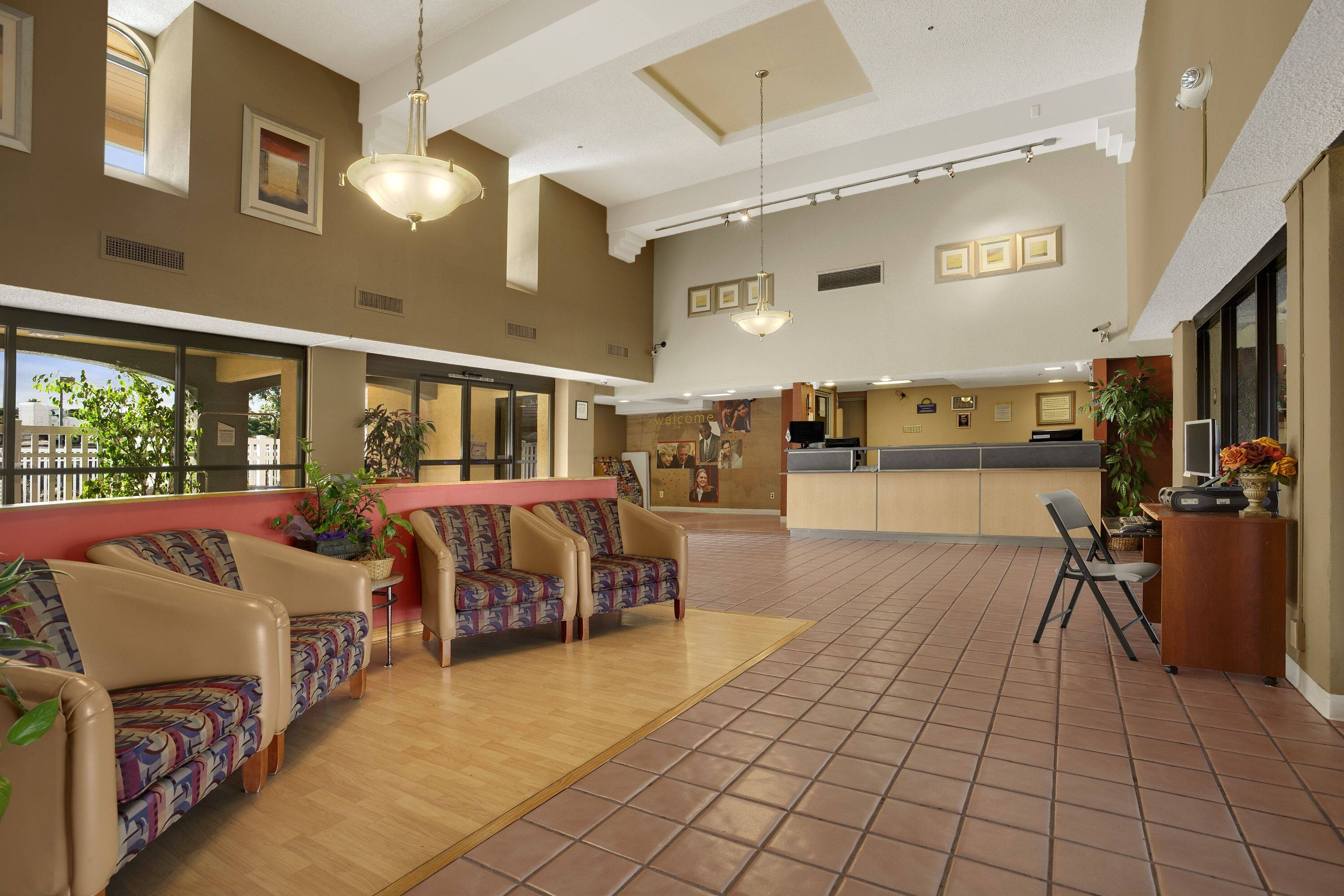 Discount 70% Off The Buena Park Hotel Suites United ...