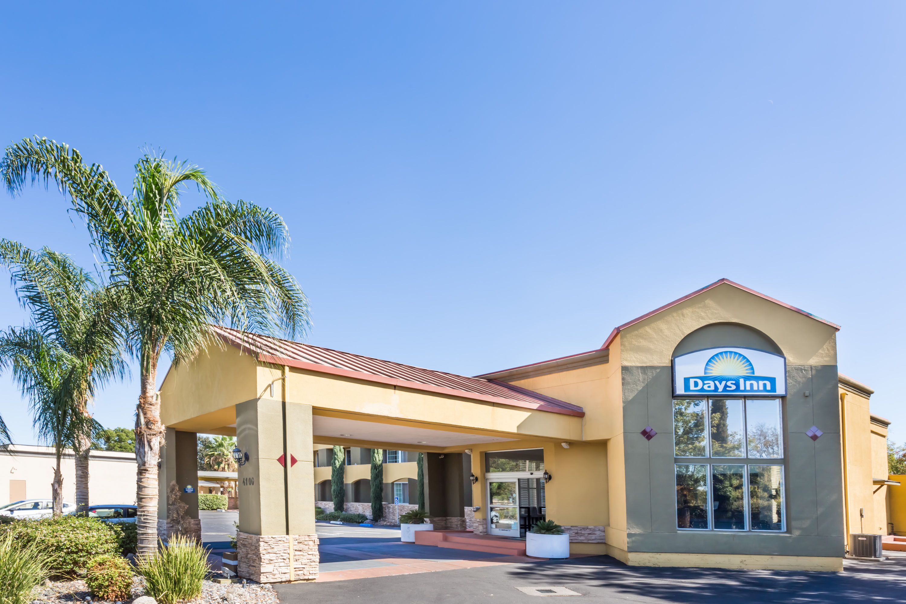 Prodigy Hotel a Days Inn by Wyndham Davis CA Hotels