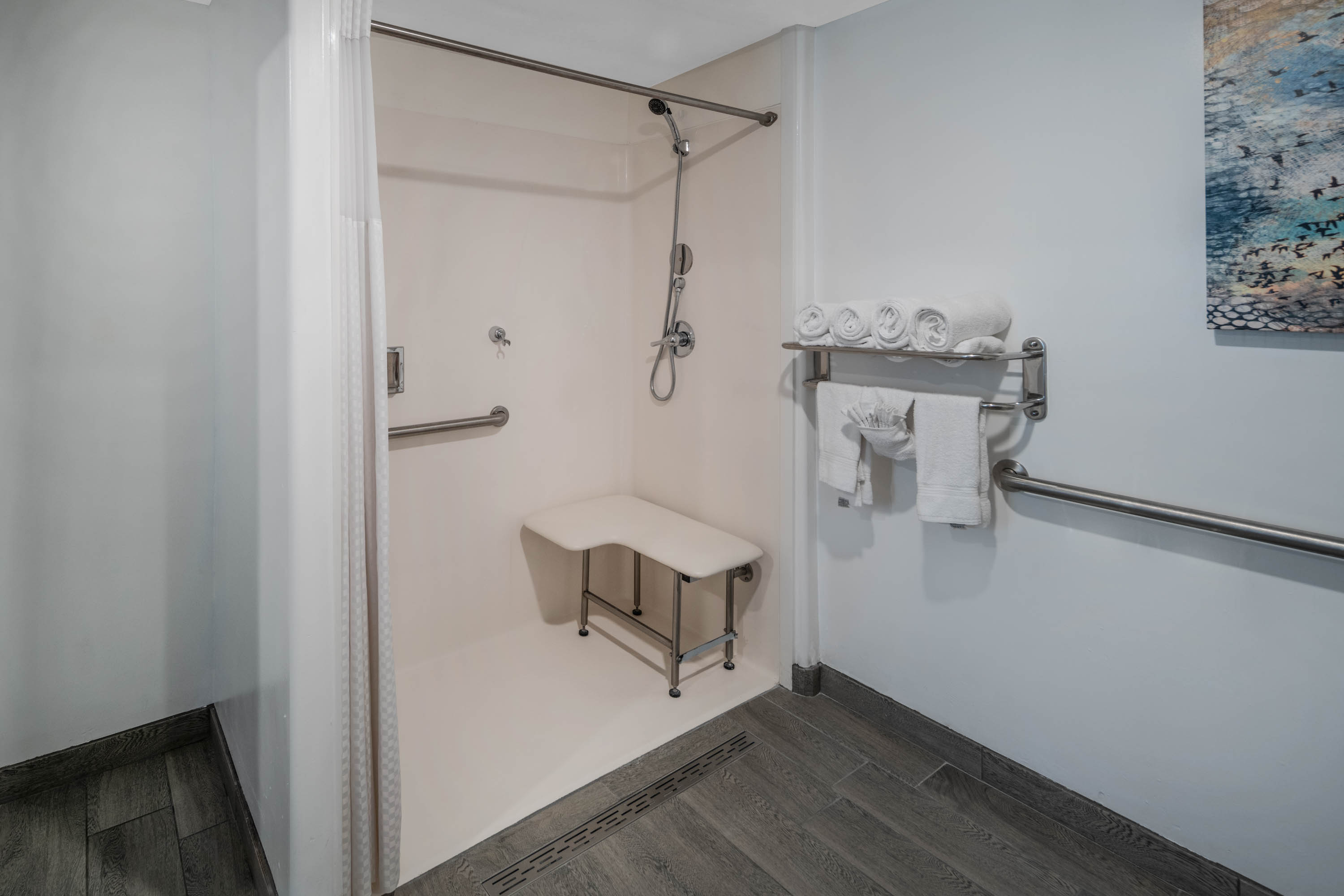 Guest room bath at the Days Inn by Wyndham Galt in Galt, California