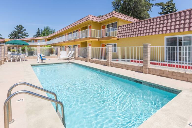 Pool at the Days Inn King City in King City, California