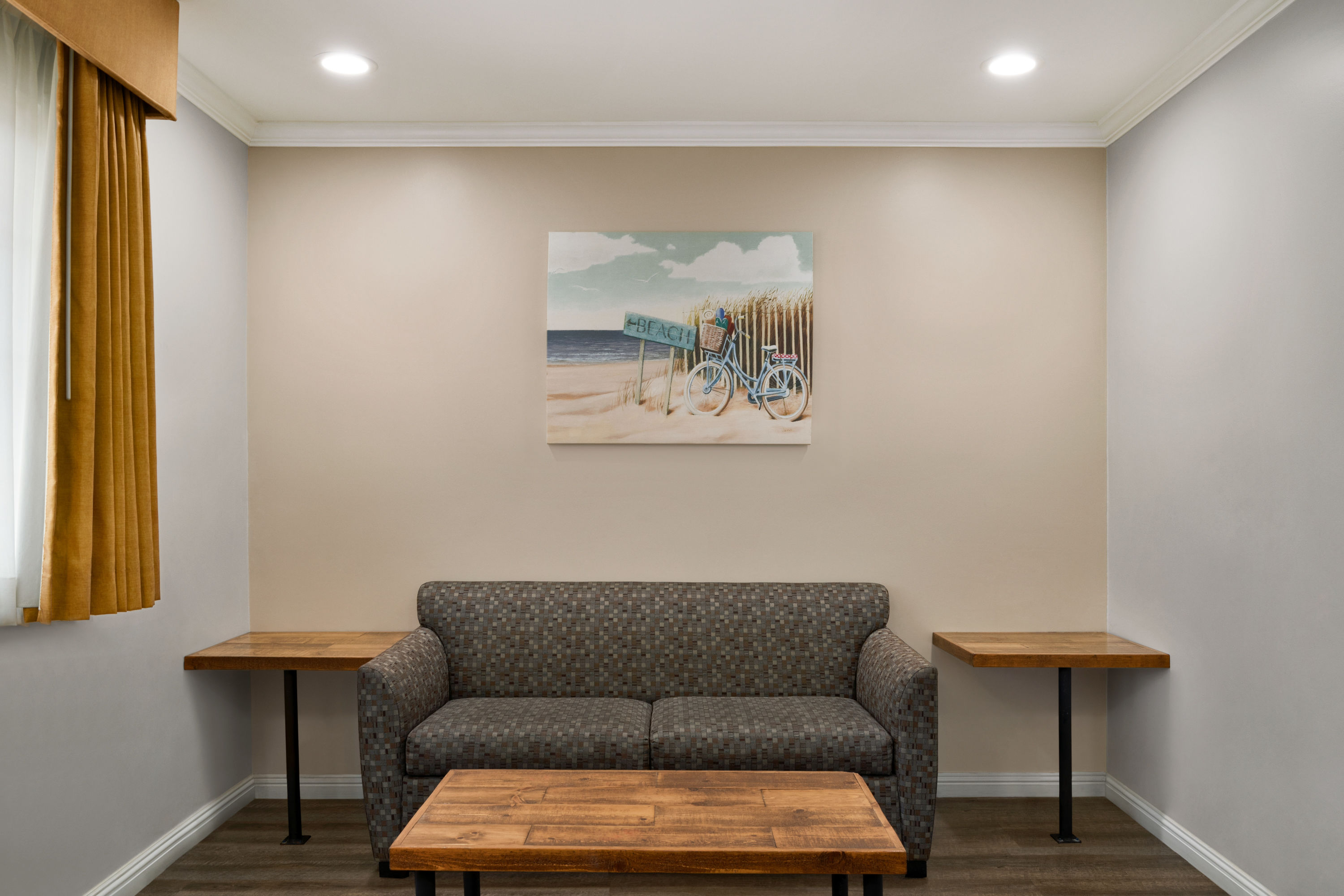 Days Inn & Suites by Wyndham San Diego SDSU | La Mesa, CA ...