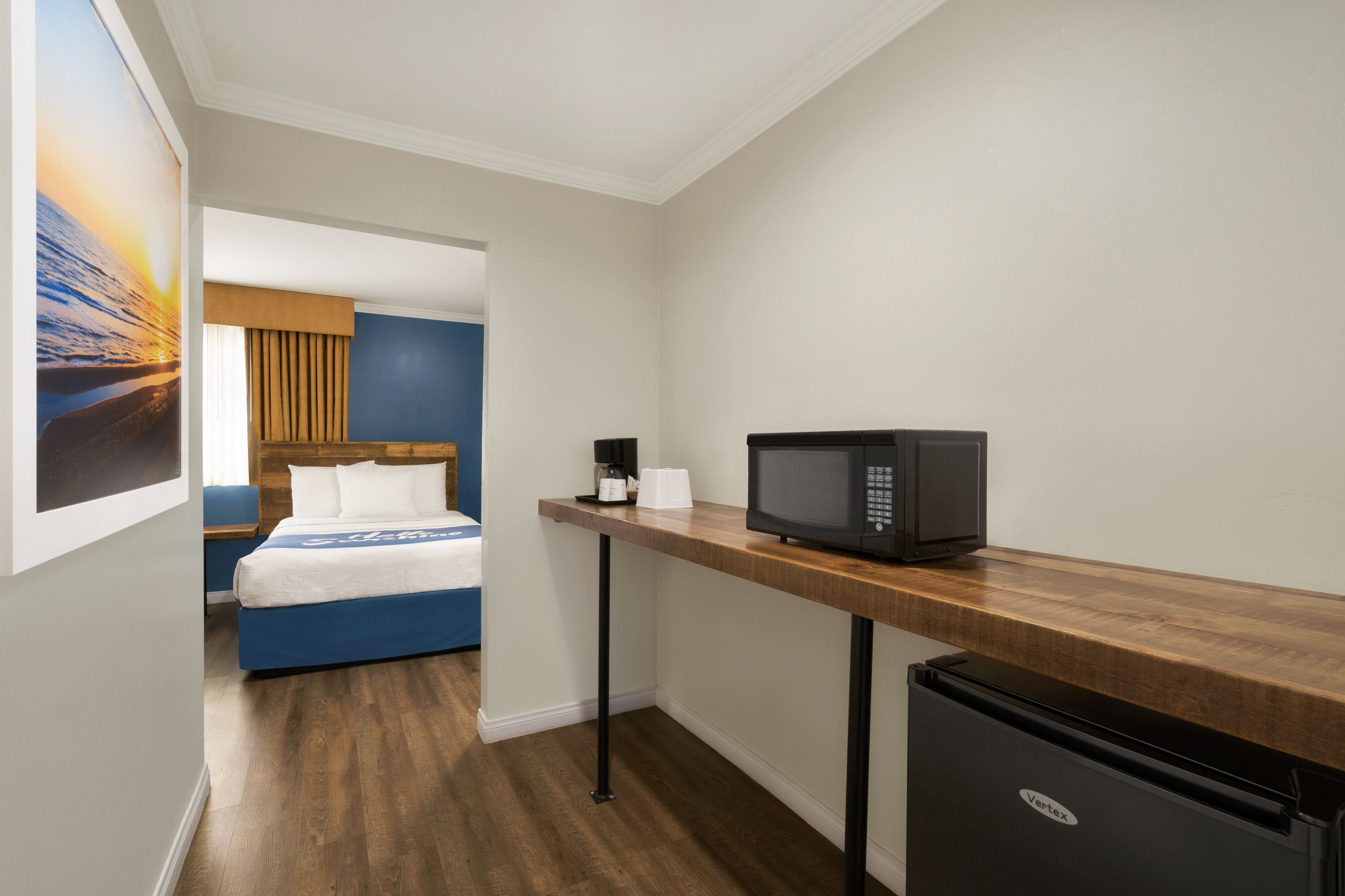 Days Inn Amp Suites By Wyndham San Diego Sdsu La Mesa Ca