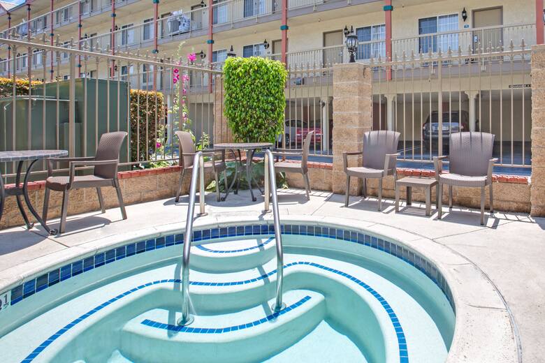Days Inn Los Angeles Lax Redondo And Manhattan Beach Lawndale Property Amenity At Days Inn Los Angeles Lax Redondo And Manhattan Beach In Lawndale