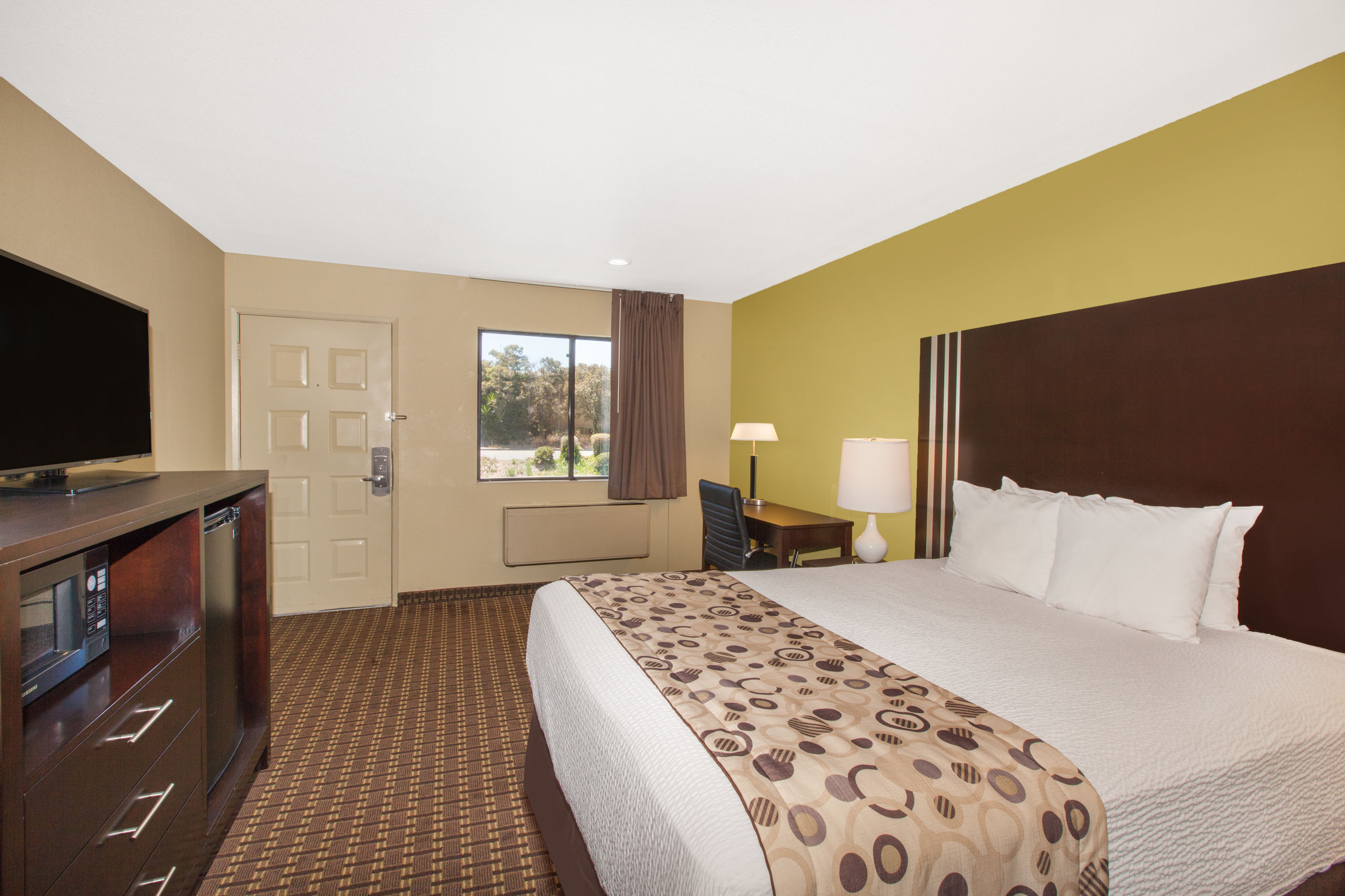 Guest room at the Days Inn by Wyndham San Jose Airport in Milpitas, California