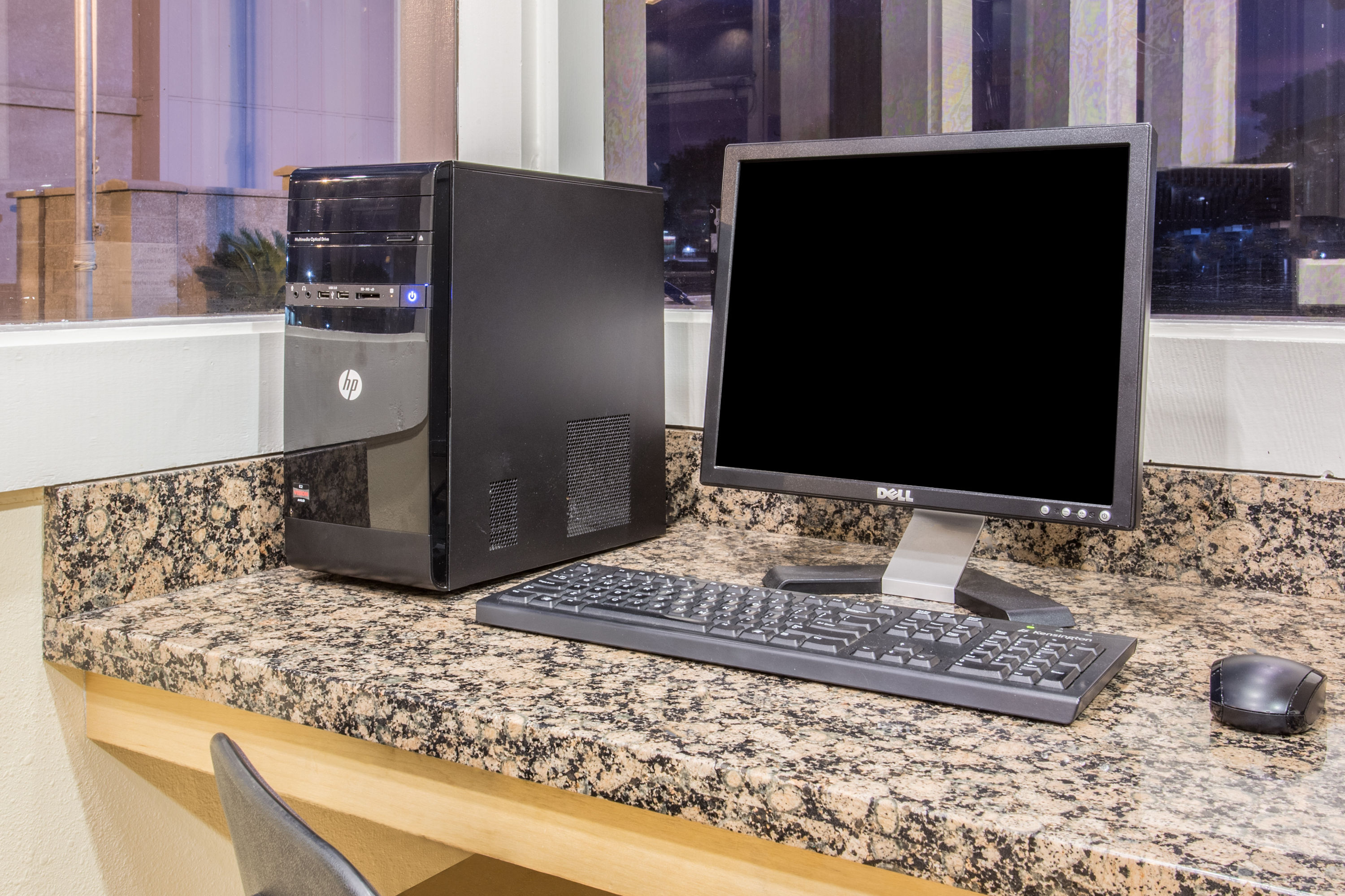 Days Inn by Wyndham Modesto business center in Modesto, California