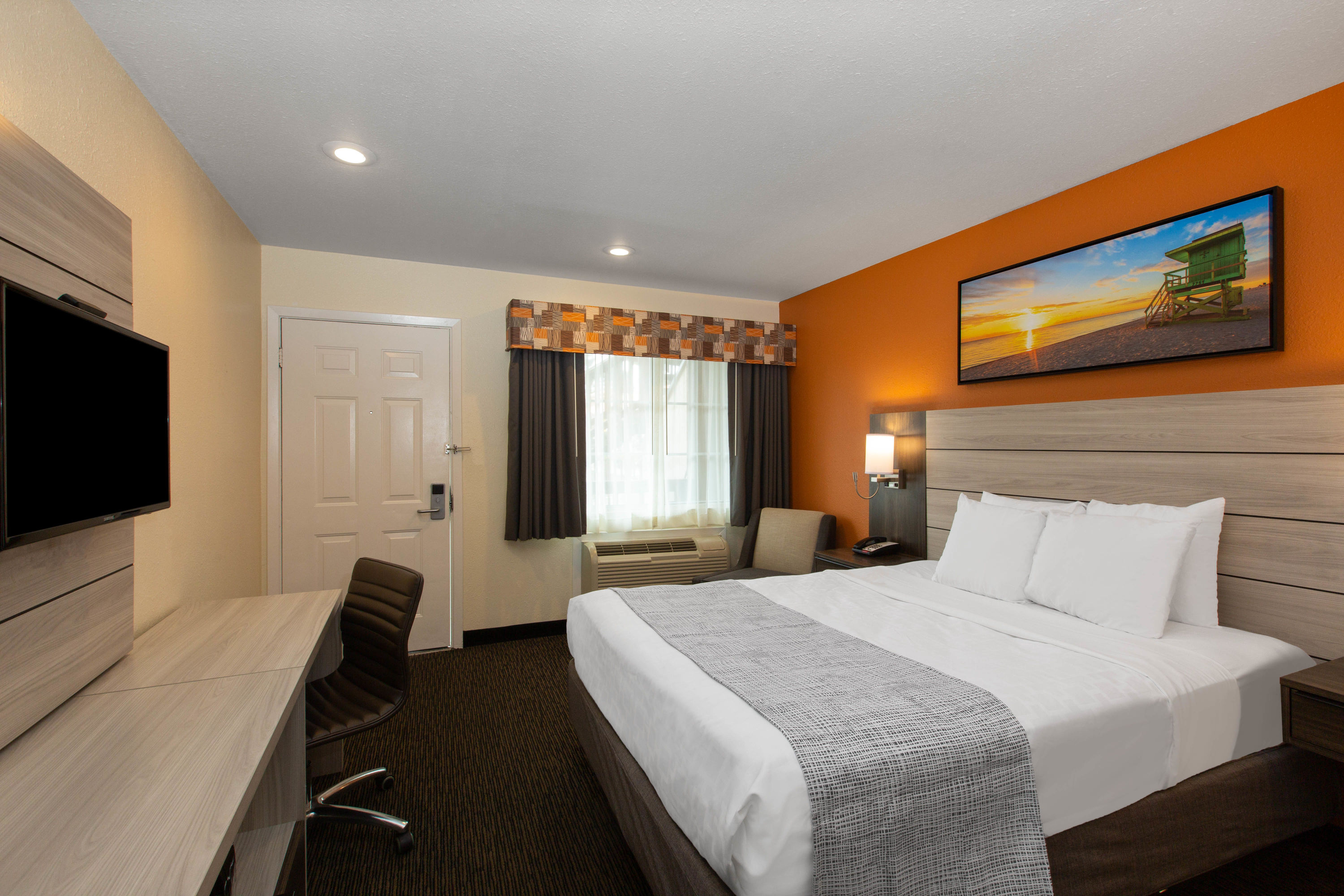 Days Inn By Wyndham Monterey Fisherman S Wharf Aquarium