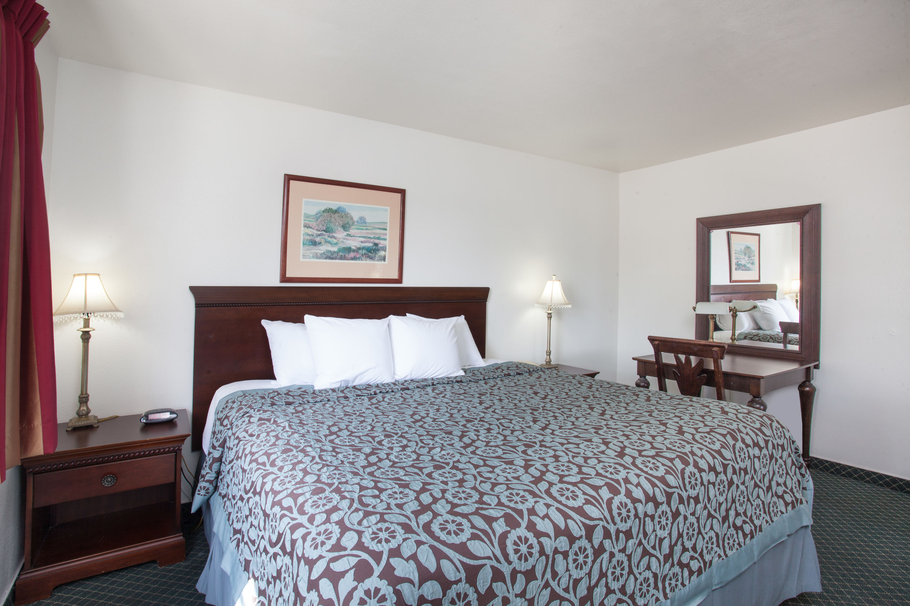 Days Inn by Wyndham Orange Anaheim suite in Orange, California