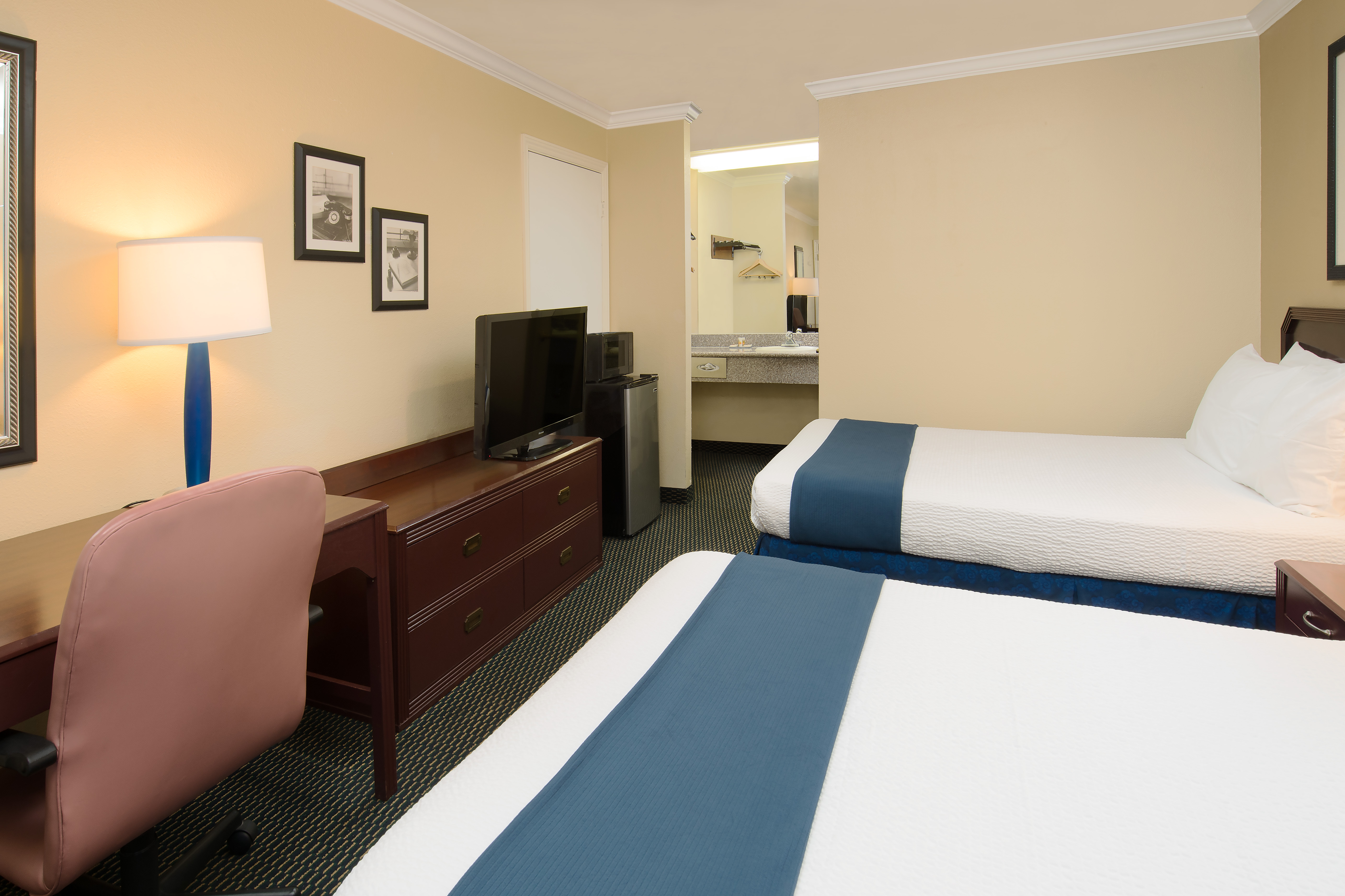 Days Inn Wyndham Pinole Berkeley Pinole  Hotels
