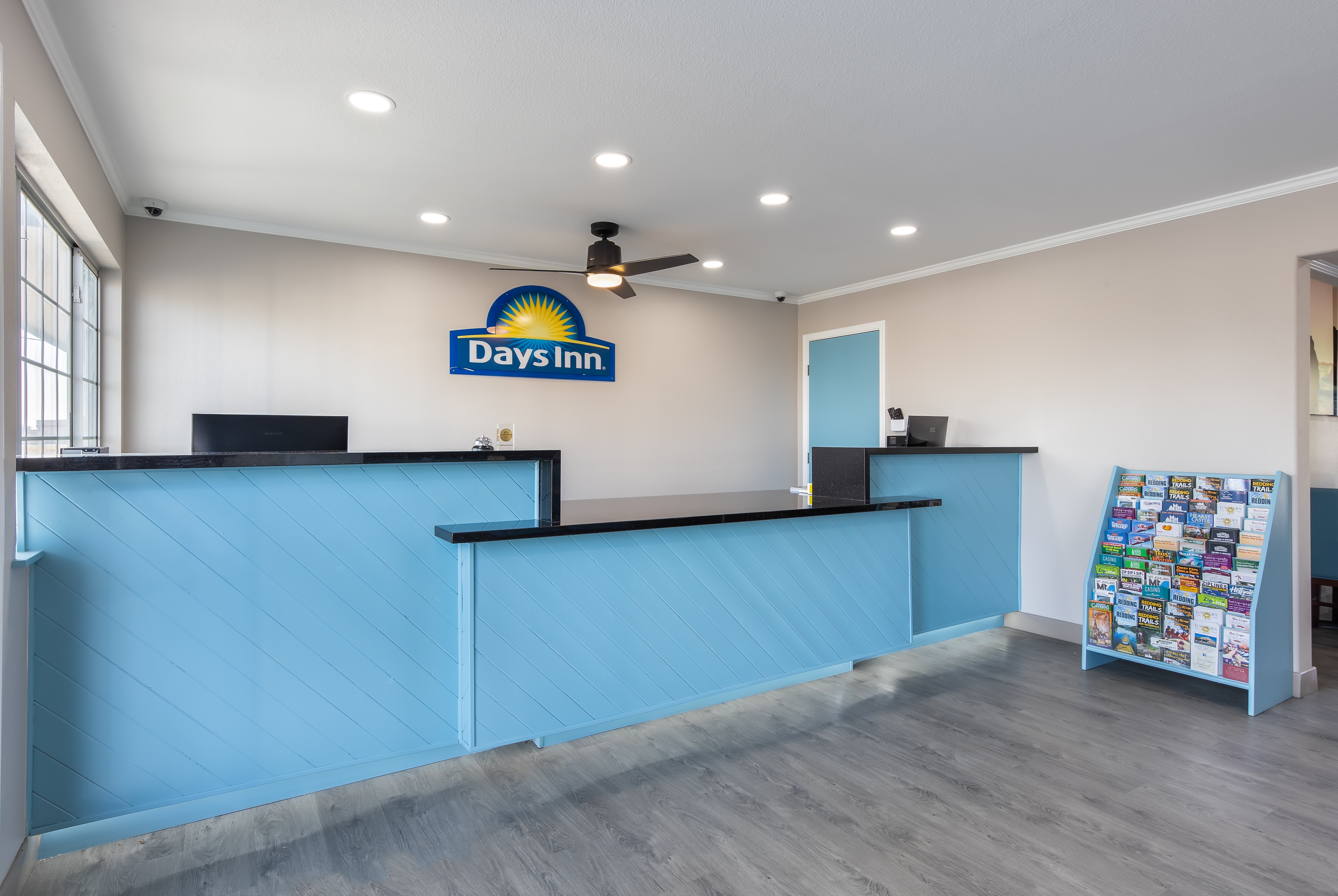 Days Inn by Wyndham Red Bluff reception in Red Bluff, California