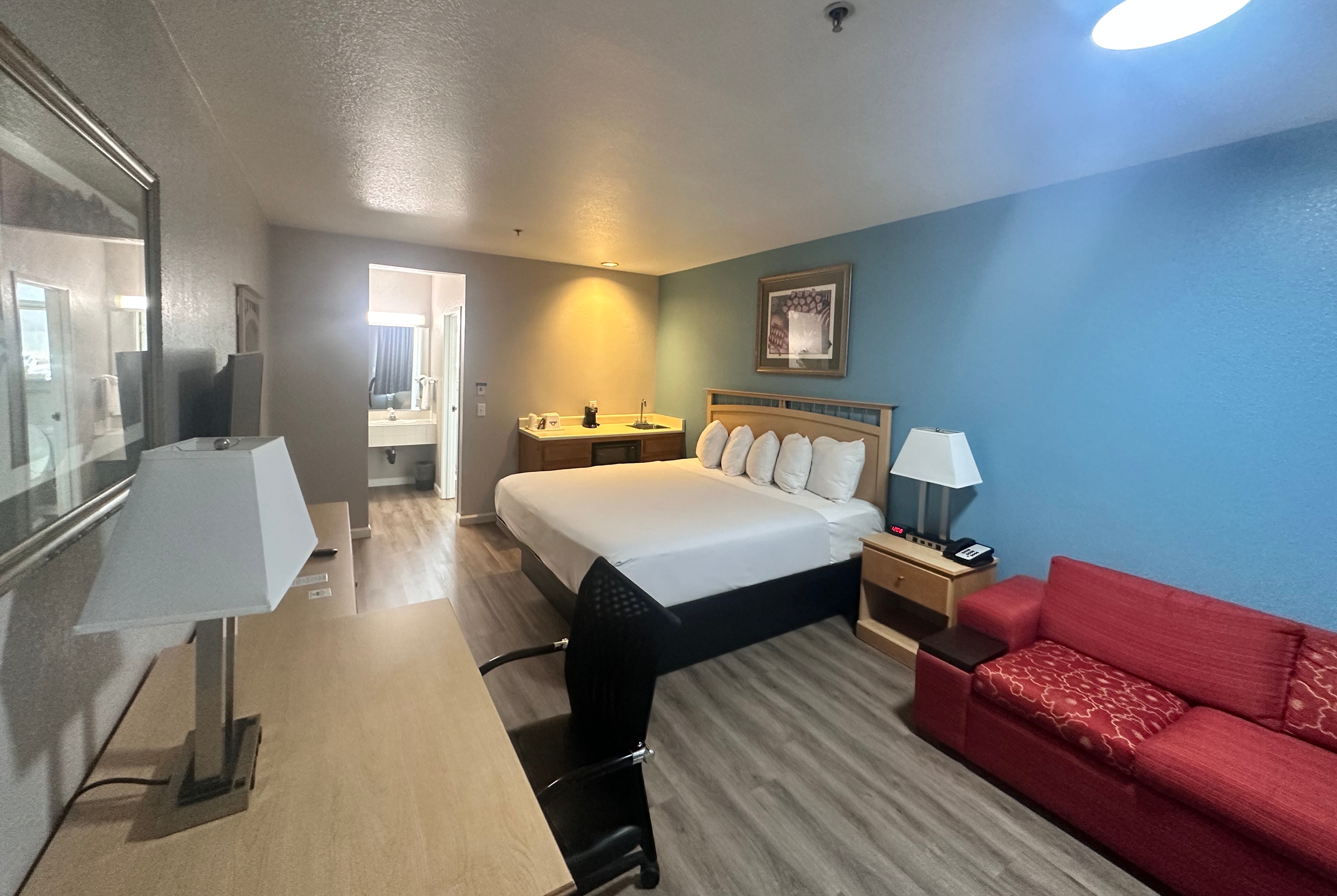 Guest room at the Days Inn by Wyndham Rocklin/Sacramento in Rocklin, California