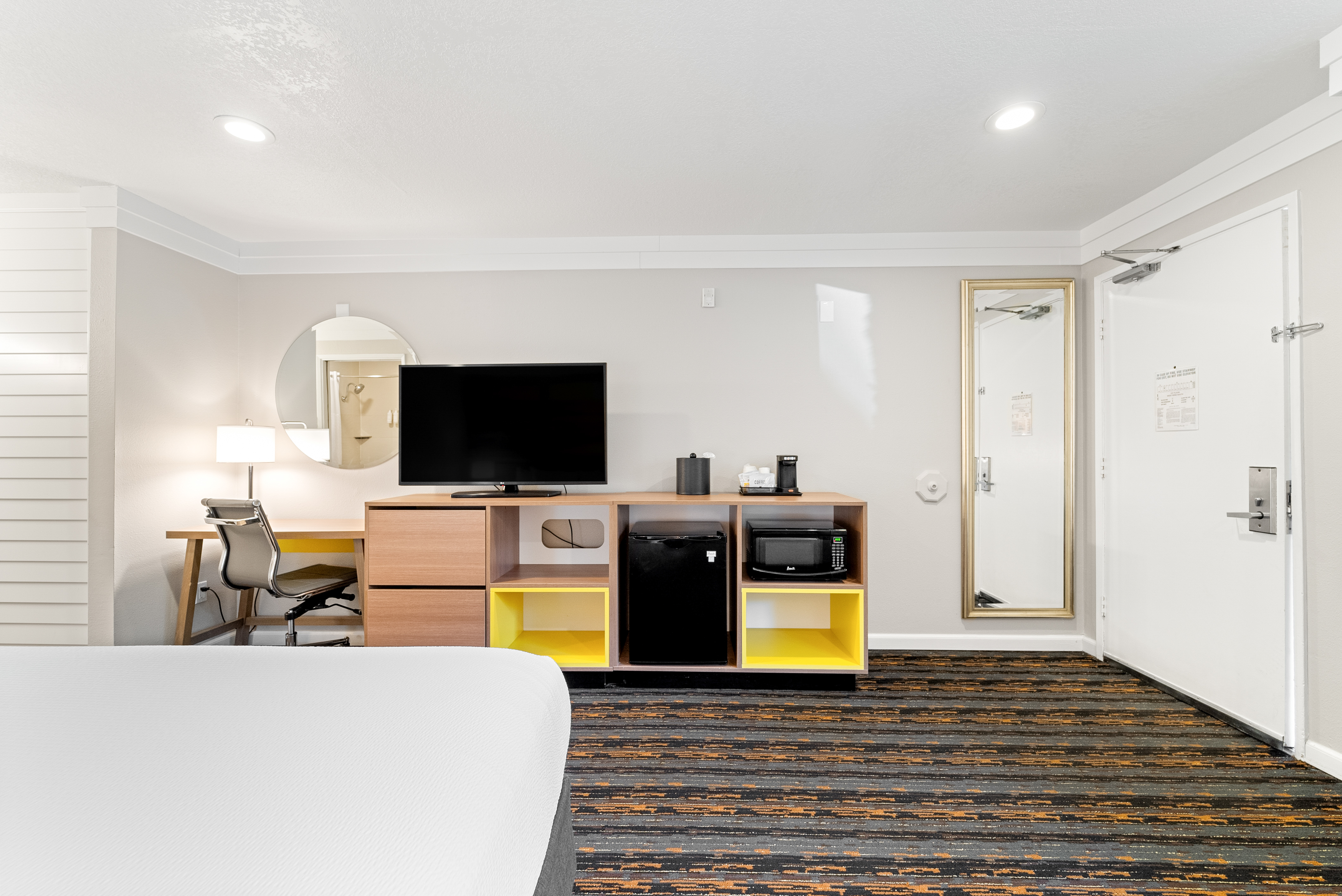 Guest room at the Days Inn by Wyndham San Diego Hotel Circle in San Diego, California