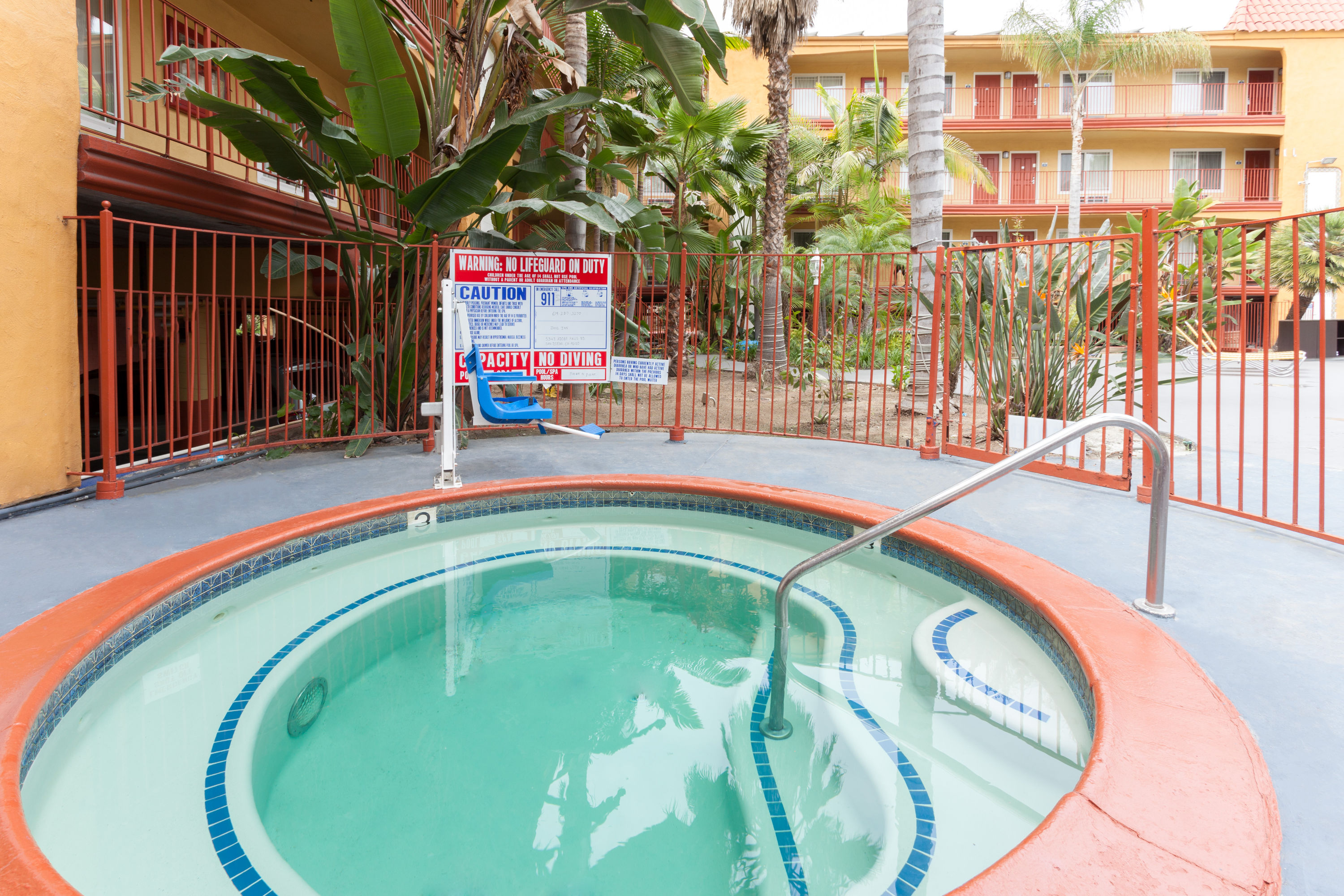 Hot tub at the Days Inn by Wyndham Mission Valley/SDSU in San Diego, California