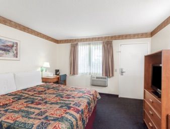 Guest room at the Days Inn by Wyndham San Marcos in San Marcos, California