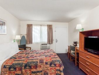 Guest room at the Days Inn by Wyndham San Marcos in San Marcos, California