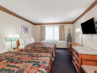 Days Inn by Wyndham San Marcos suite in San Marcos, California