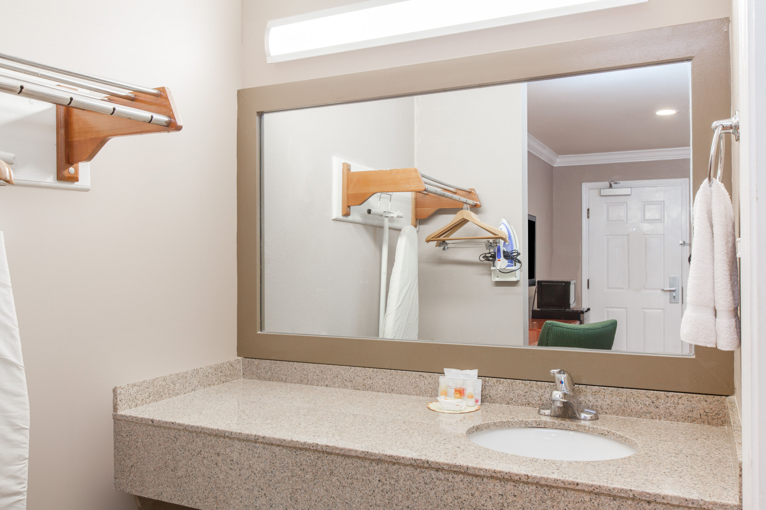 Guest room bath at the Days Inn by Wyndham San Francisco S/Oyster Point Airport in South San Francisco, California
