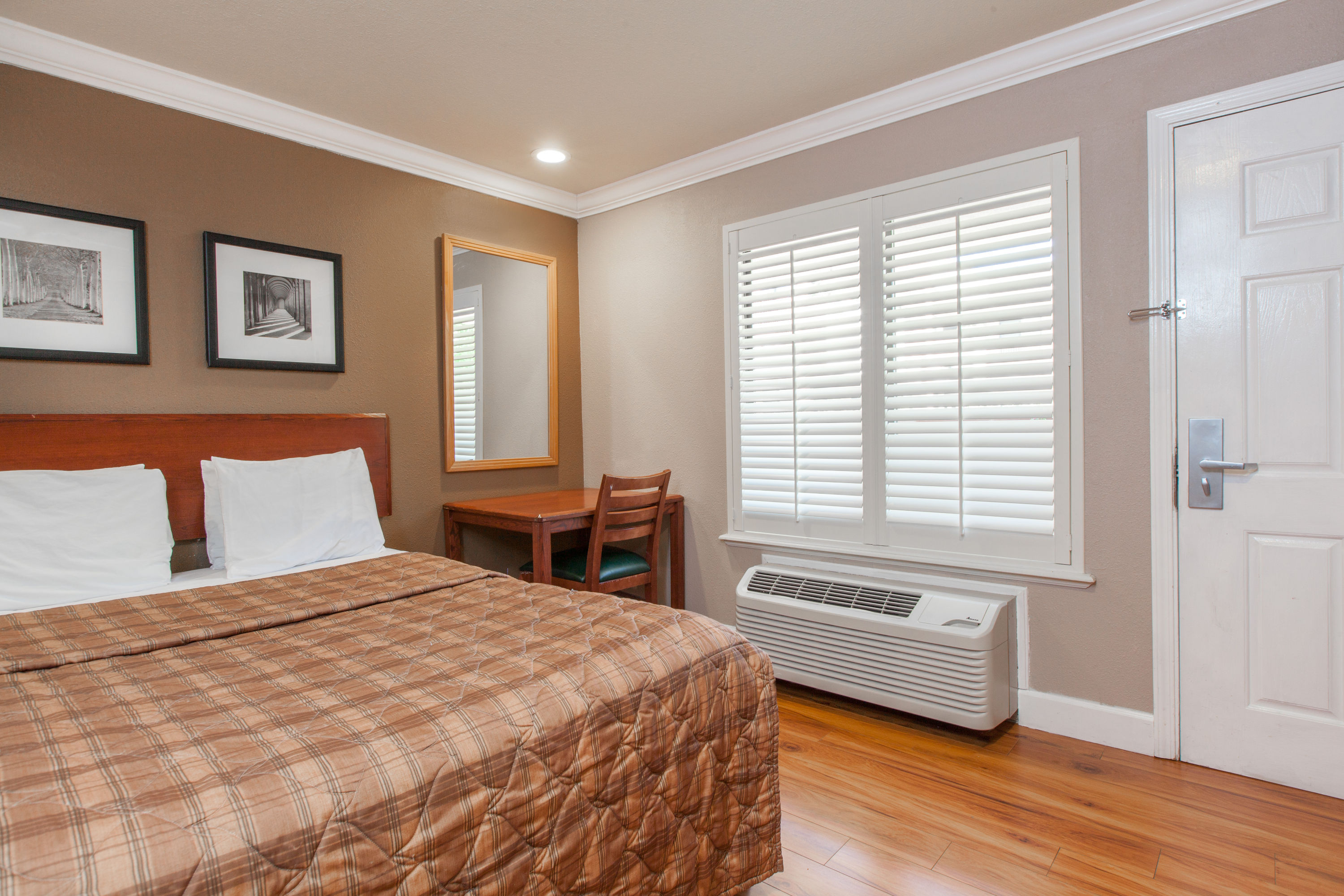 Days Inn By Wyndham San Francisco S Oyster Point Airport