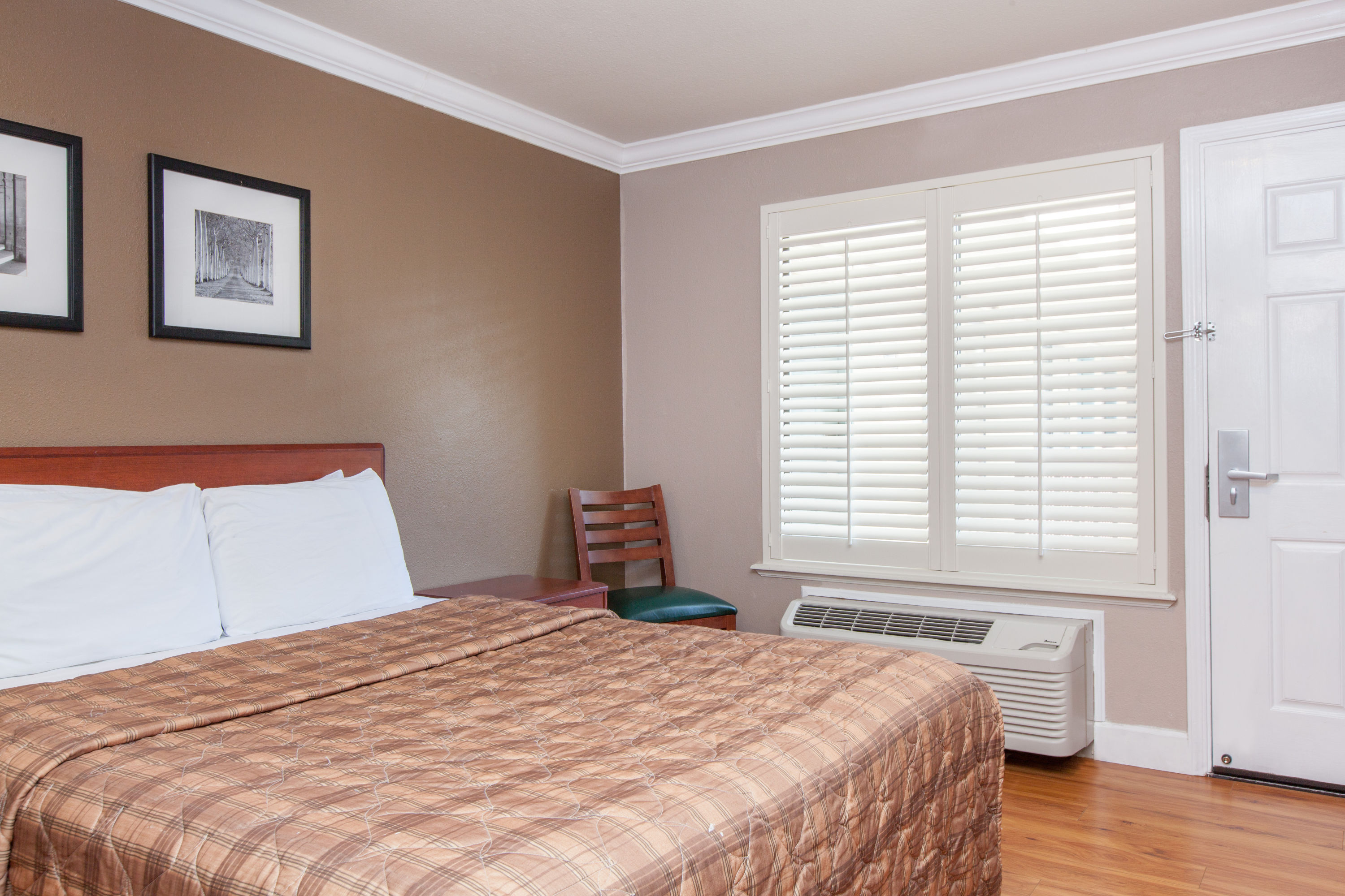 Guest room at the Days Inn by Wyndham San Francisco S/Oyster Point Airport in South San Francisco, California