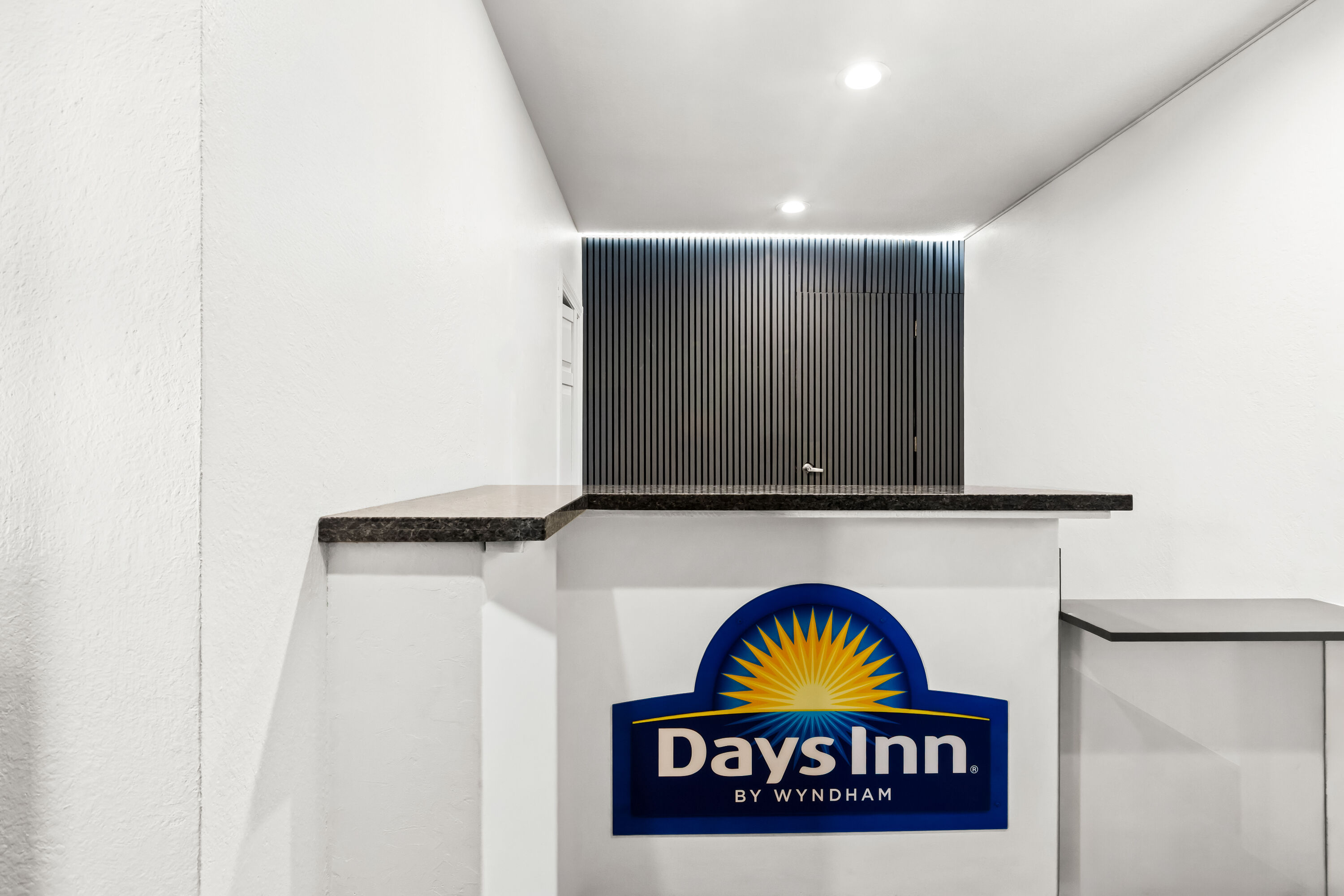 Days Inn by Wyndham San Francisco S/Oyster Point Airport reception in South San Francisco, California