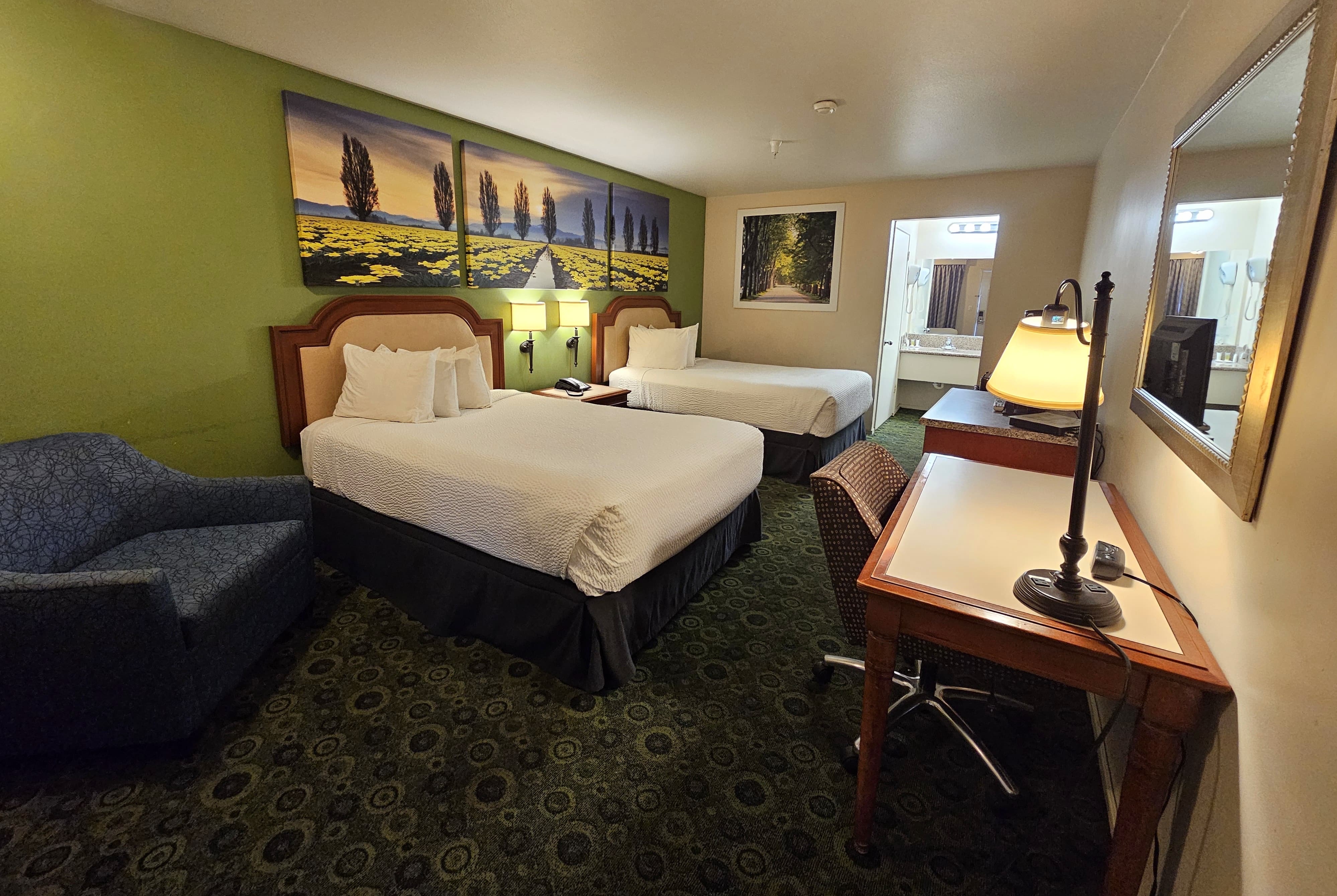 Guest room at the Days Inn by Wyndham Westley in Westley, California