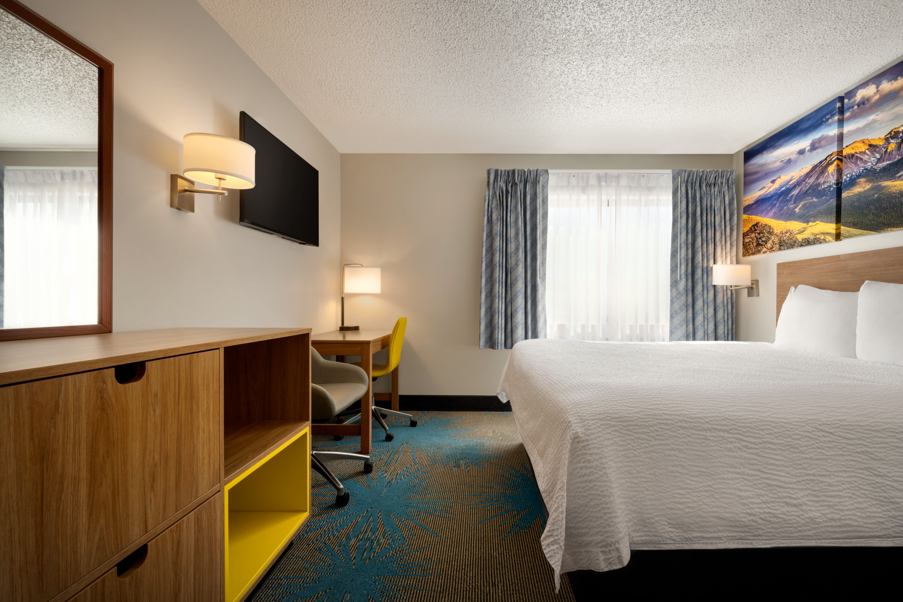 Days Inn by Wyndham Carbondale suite in Carbondale, Colorado