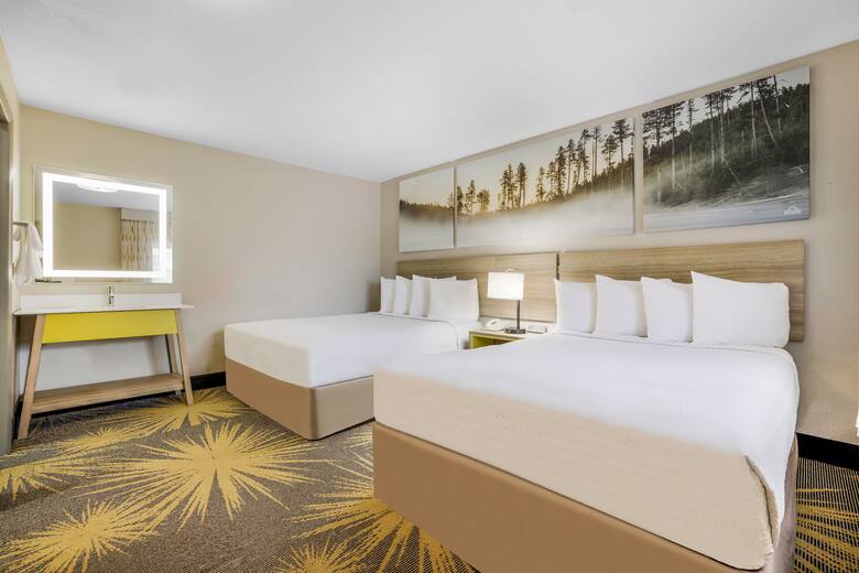 Guest room at the Days Inn Cortez in Cortez, Colorado