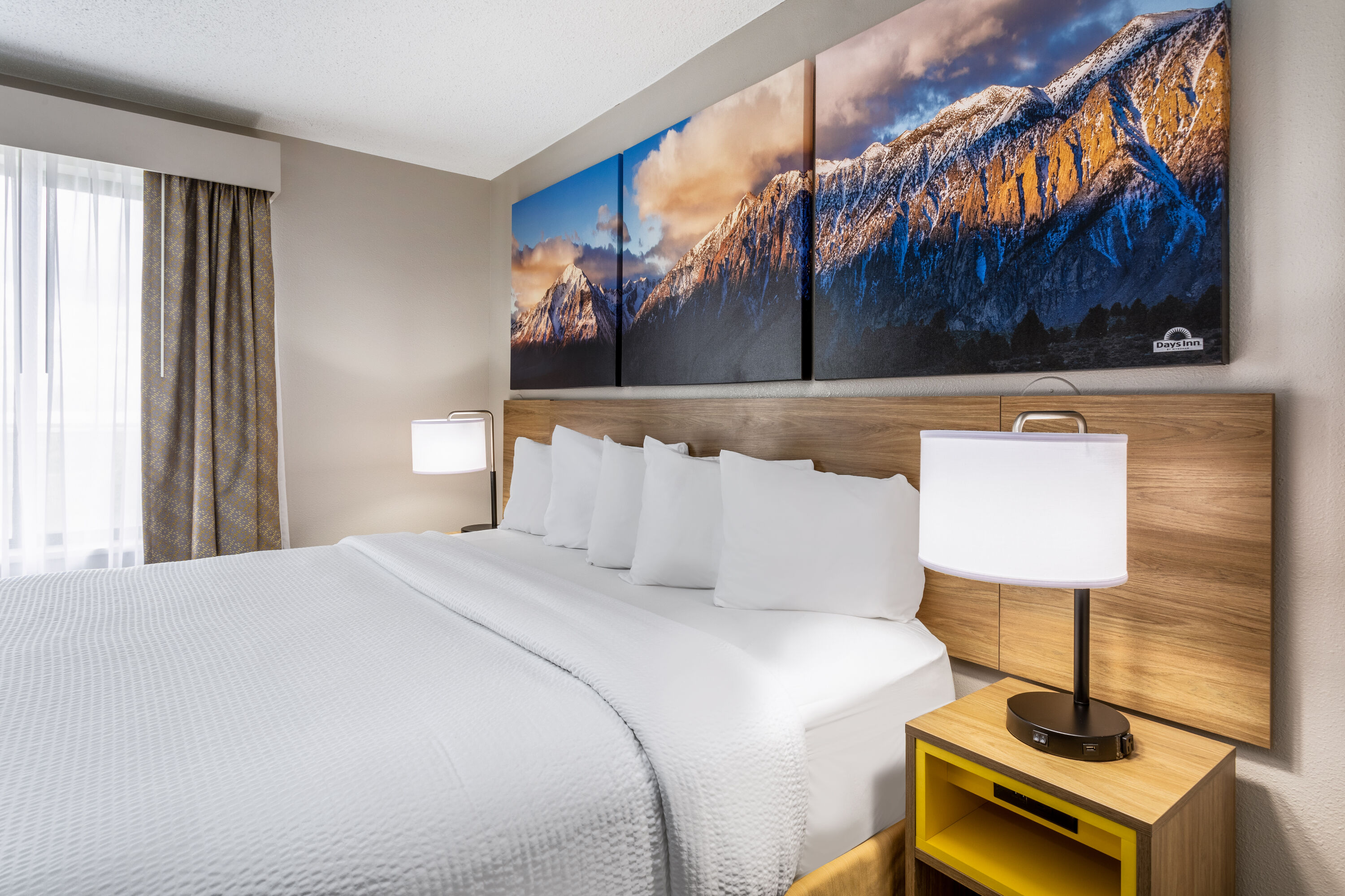 Days Inn & Suites by Wyndham Denver International Airport suite in Denver, Colorado