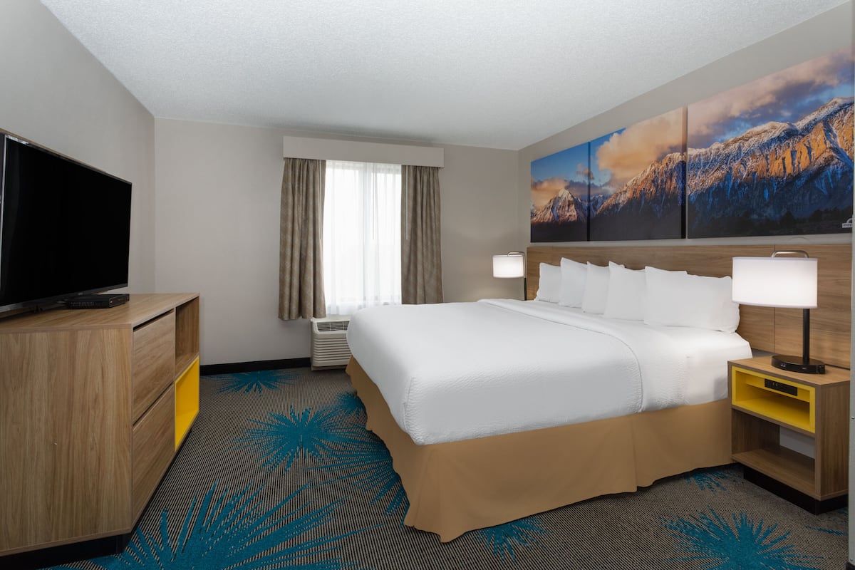Days Inn And Suites By Wyndham Denver International Airport Days Inn & Suites by Wyndham Denver International Airport | Denver, CO