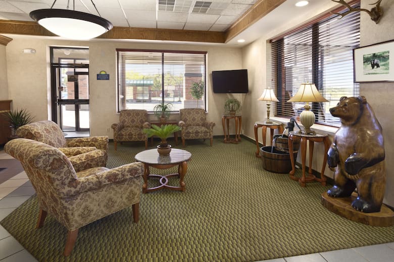Days Inn Suites Trinidad Hotels Co 81082 Days Inn Suites Trinidad Hotel Lobby In Colorado