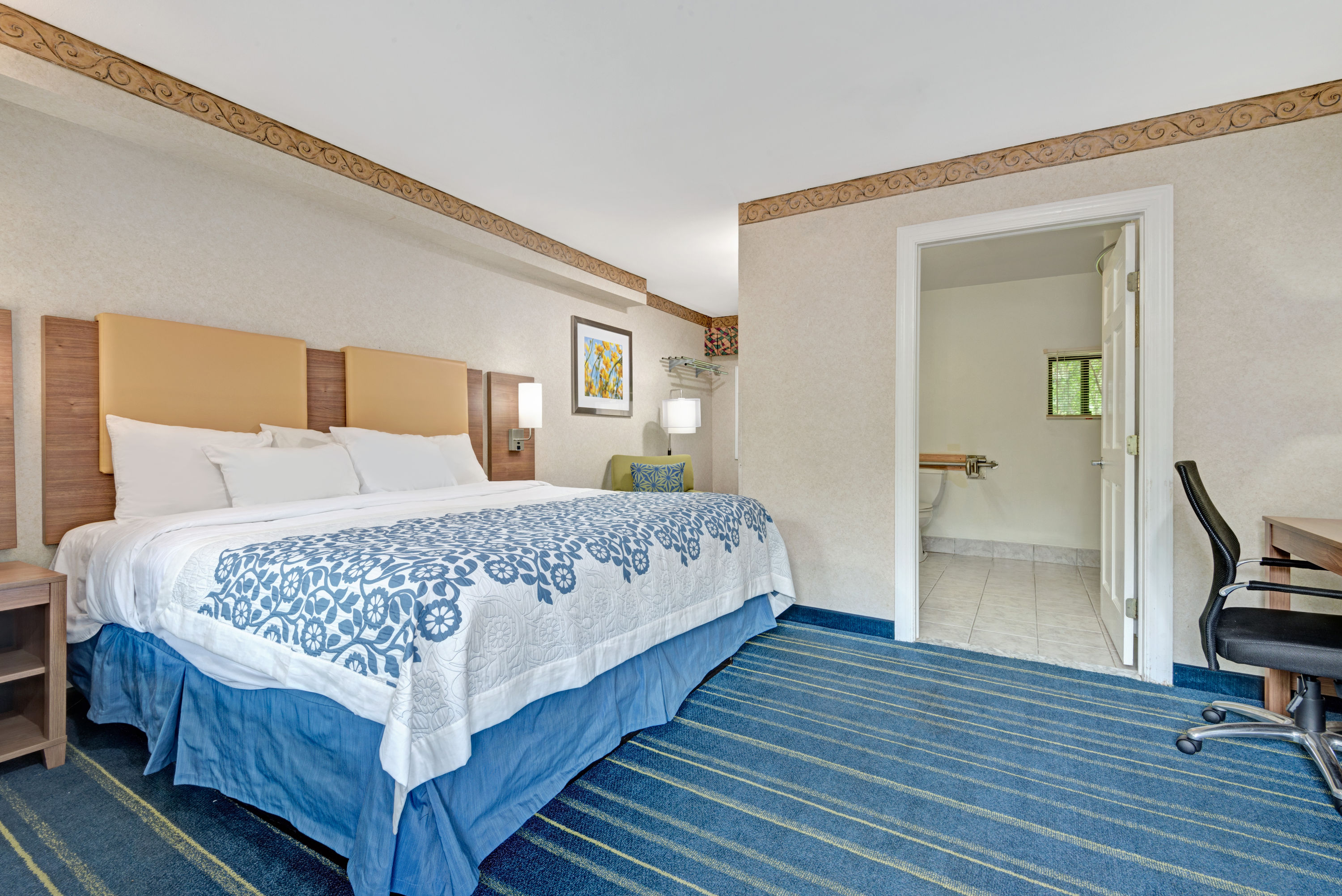 Guest room at the Days Inn by Wyndham Ridgefield in Ridgefield, Connecticut