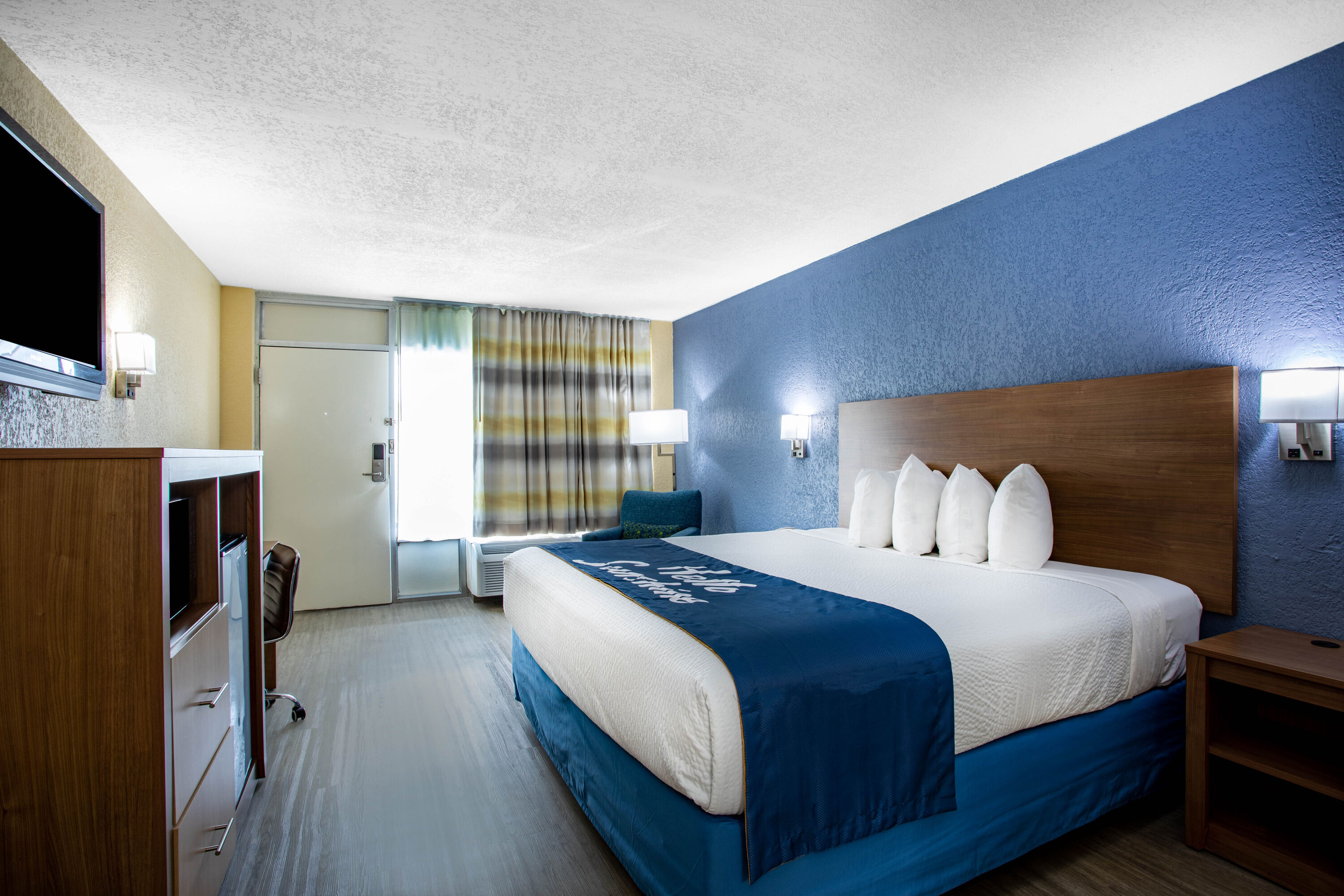 Guest room at the Days Inn by Wyndham Apopka/Orlando in APOPKA, Florida
