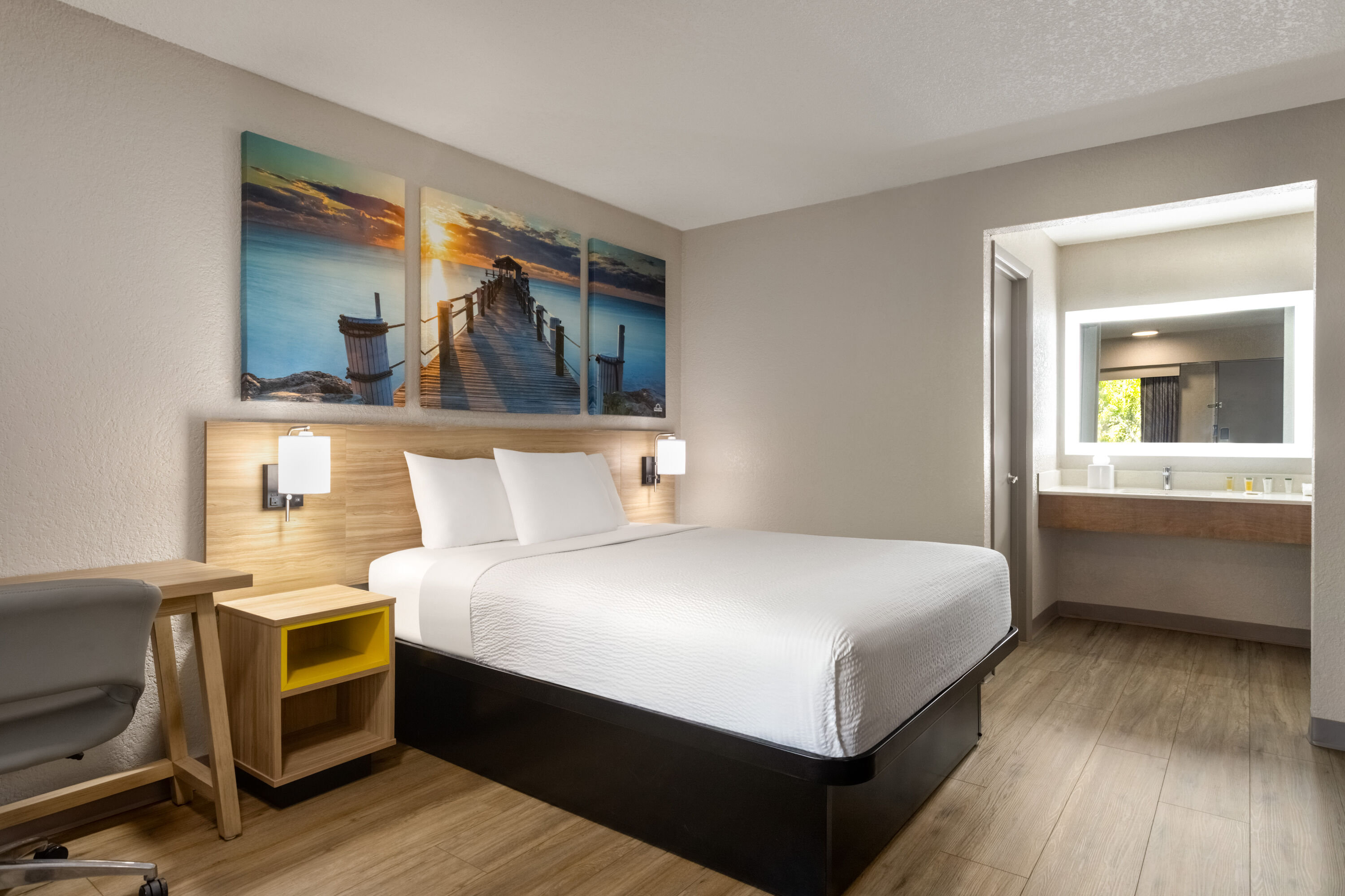 Guest room at the Days Inn by Wyndham Apopka/Orlando in APOPKA, Florida