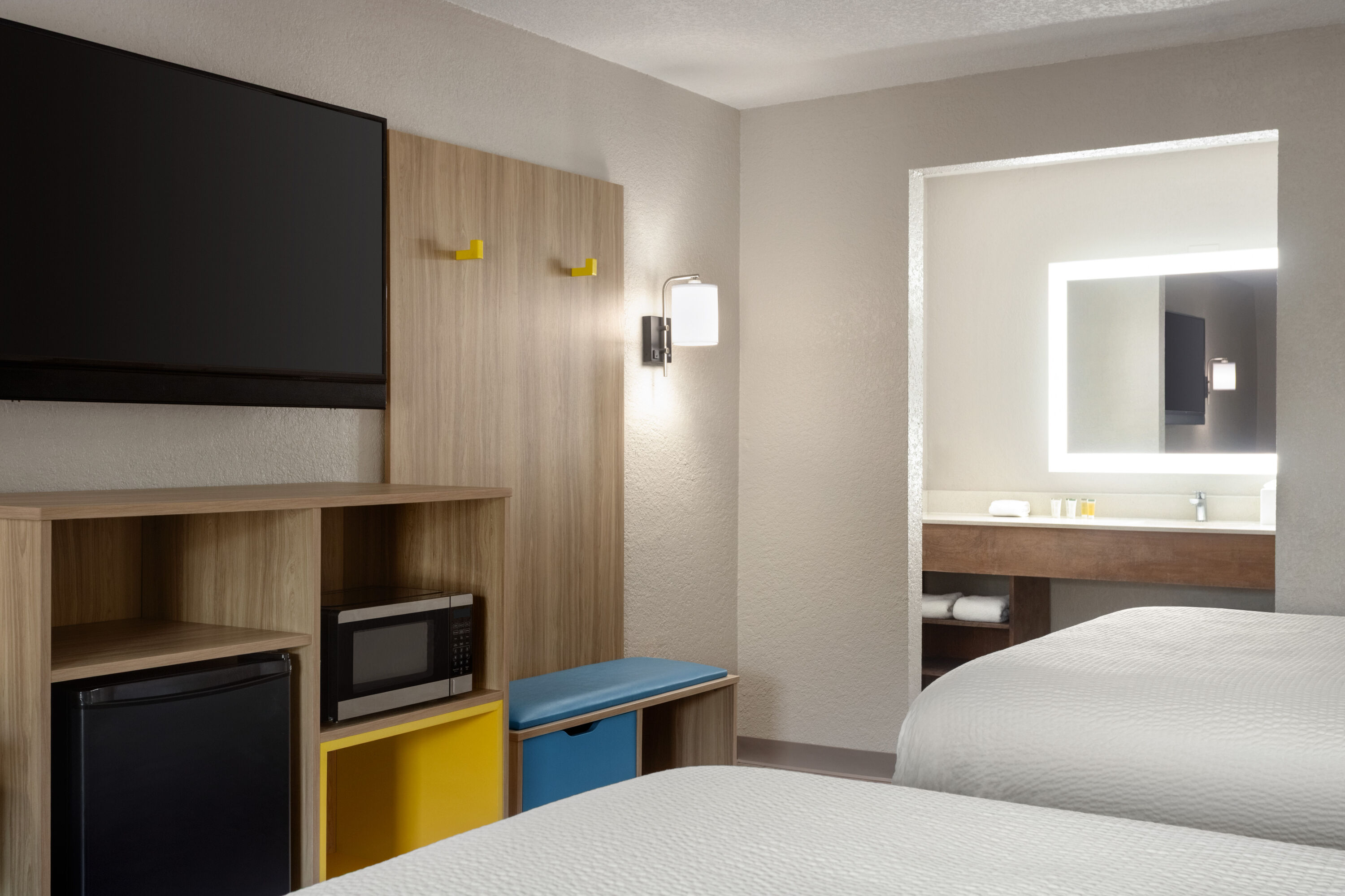 Guest room at the Days Inn by Wyndham Apopka/Orlando in APOPKA, Florida