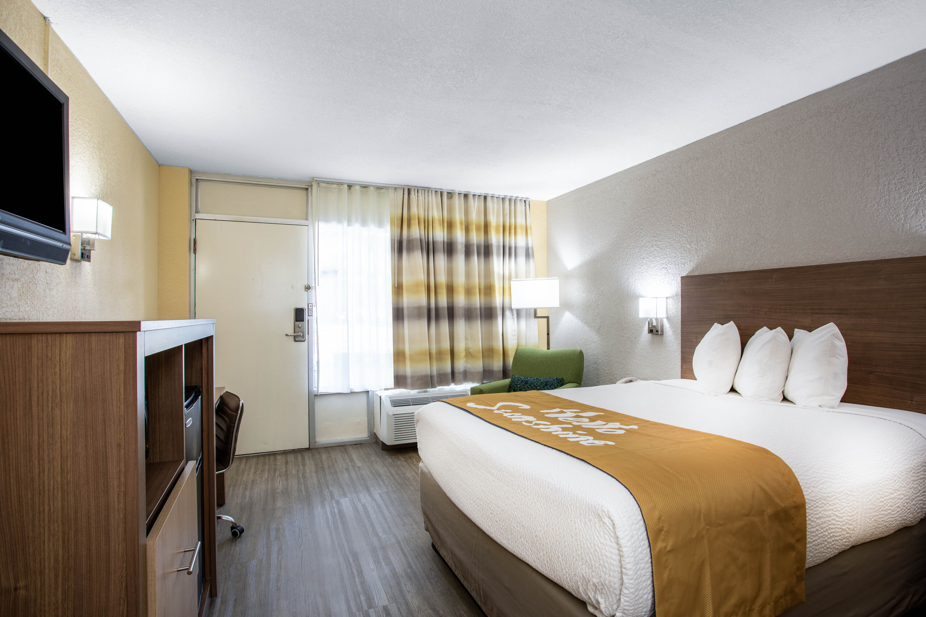 Guest room at the Days Inn by Wyndham Apopka/Orlando in APOPKA, Florida