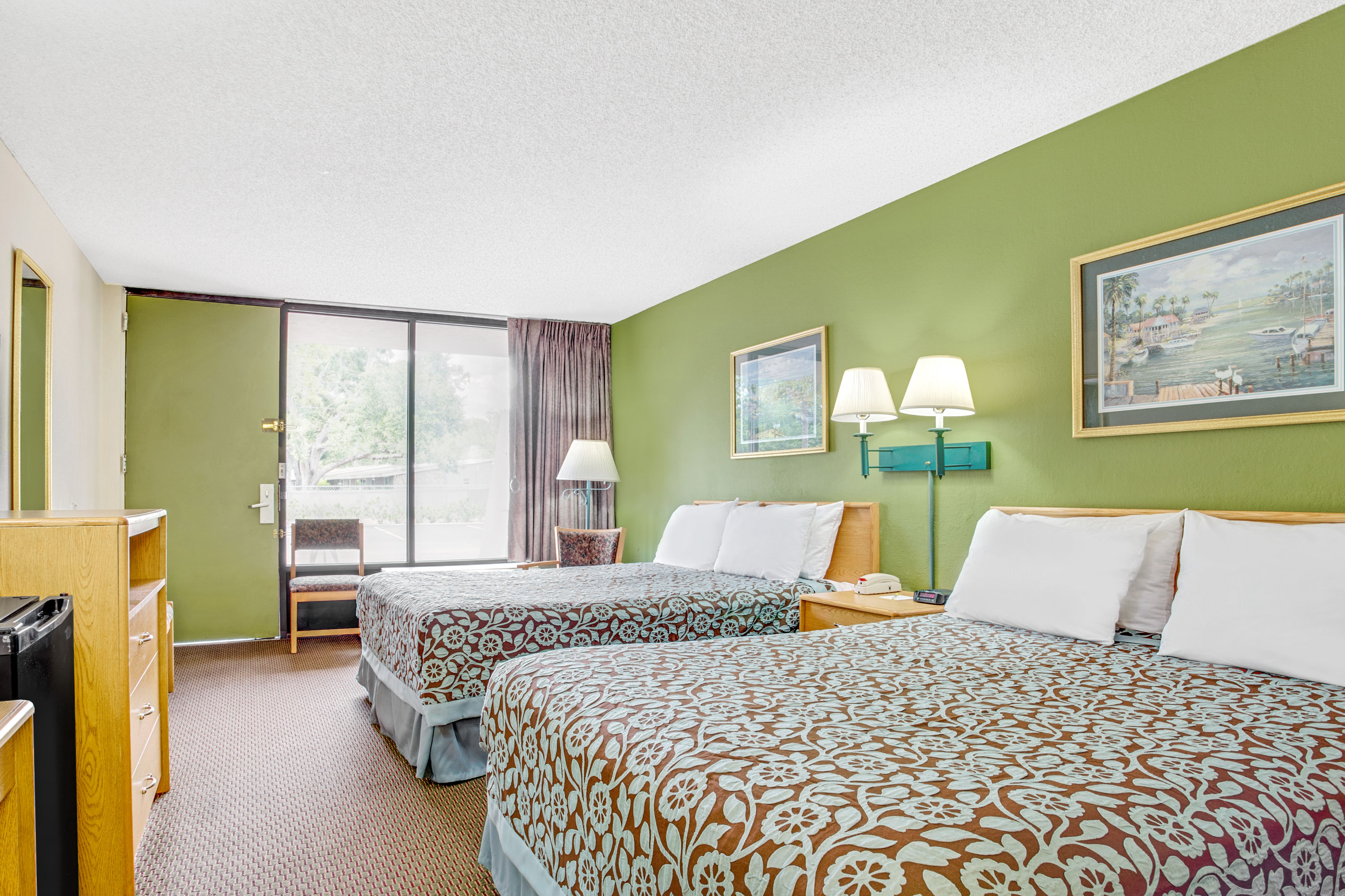 Guest room at the Days Inn by Wyndham Bradenton - Near the Gulf in Bradenton, Florida